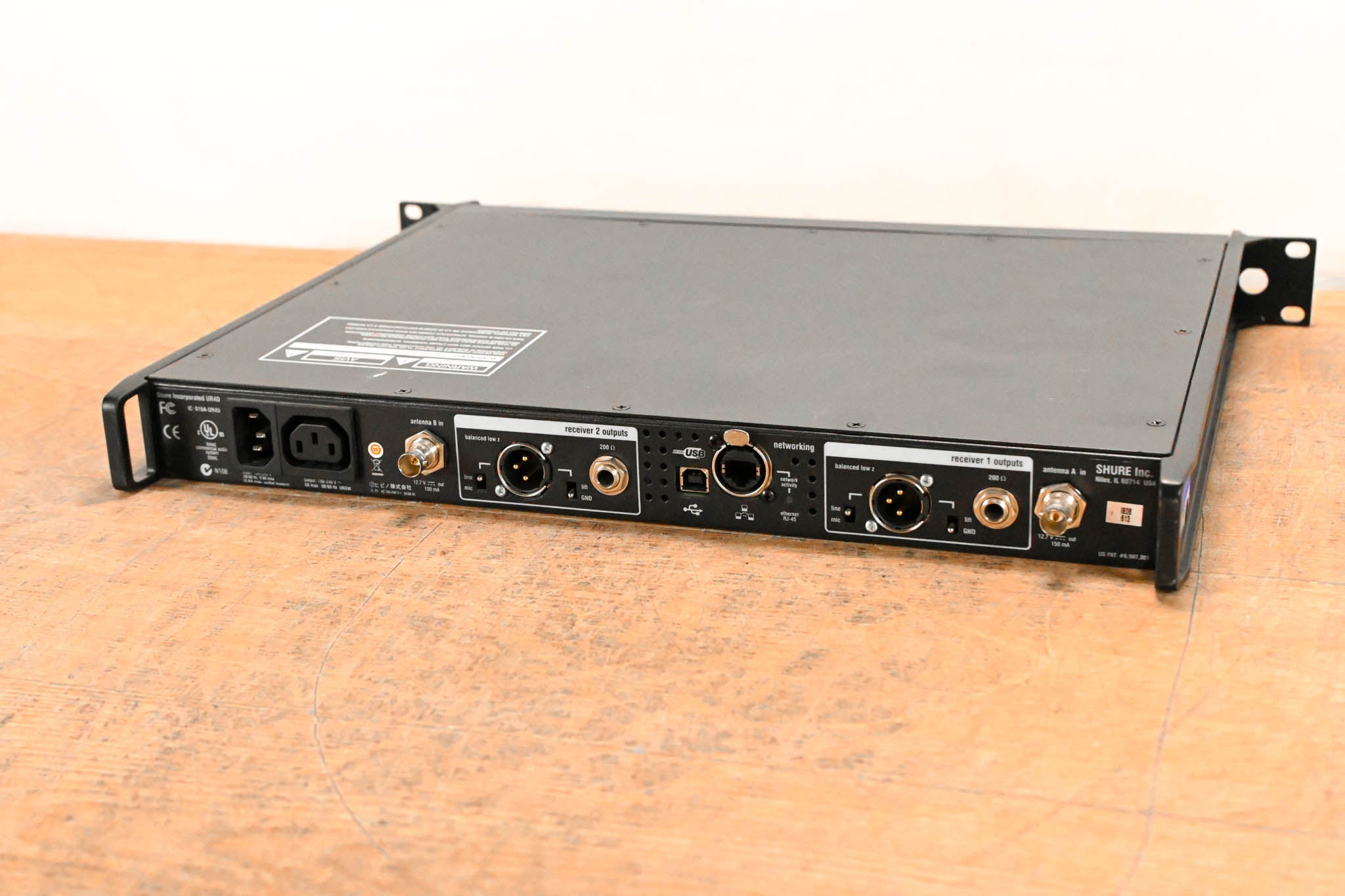 Shure UR4D Wireless Receiver w/ two UR1 Bodypack Transmitters - H4 Band