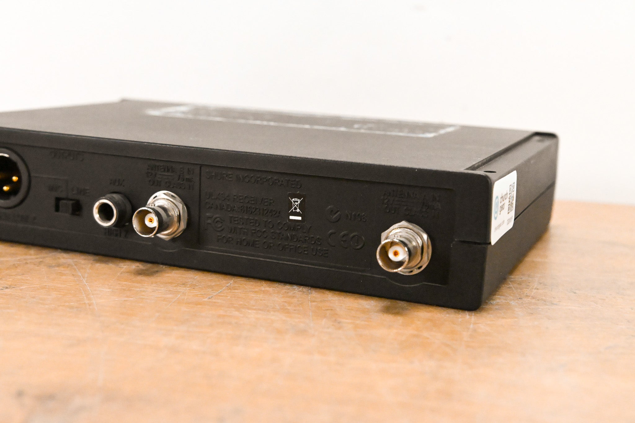 Shure ULXS4 Wireless Receiver - J1 Band: 554-590 MHz (NO POWER SUPPLY)