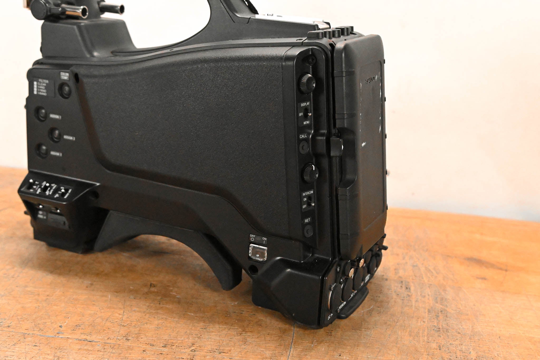 Sony HXC-D70 HD/SD Studio Camera