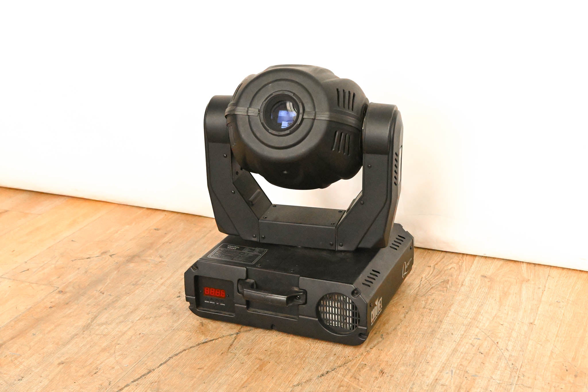 Chauvet Q-Spot 575 DMX Moving Yoke Lighting Fixture