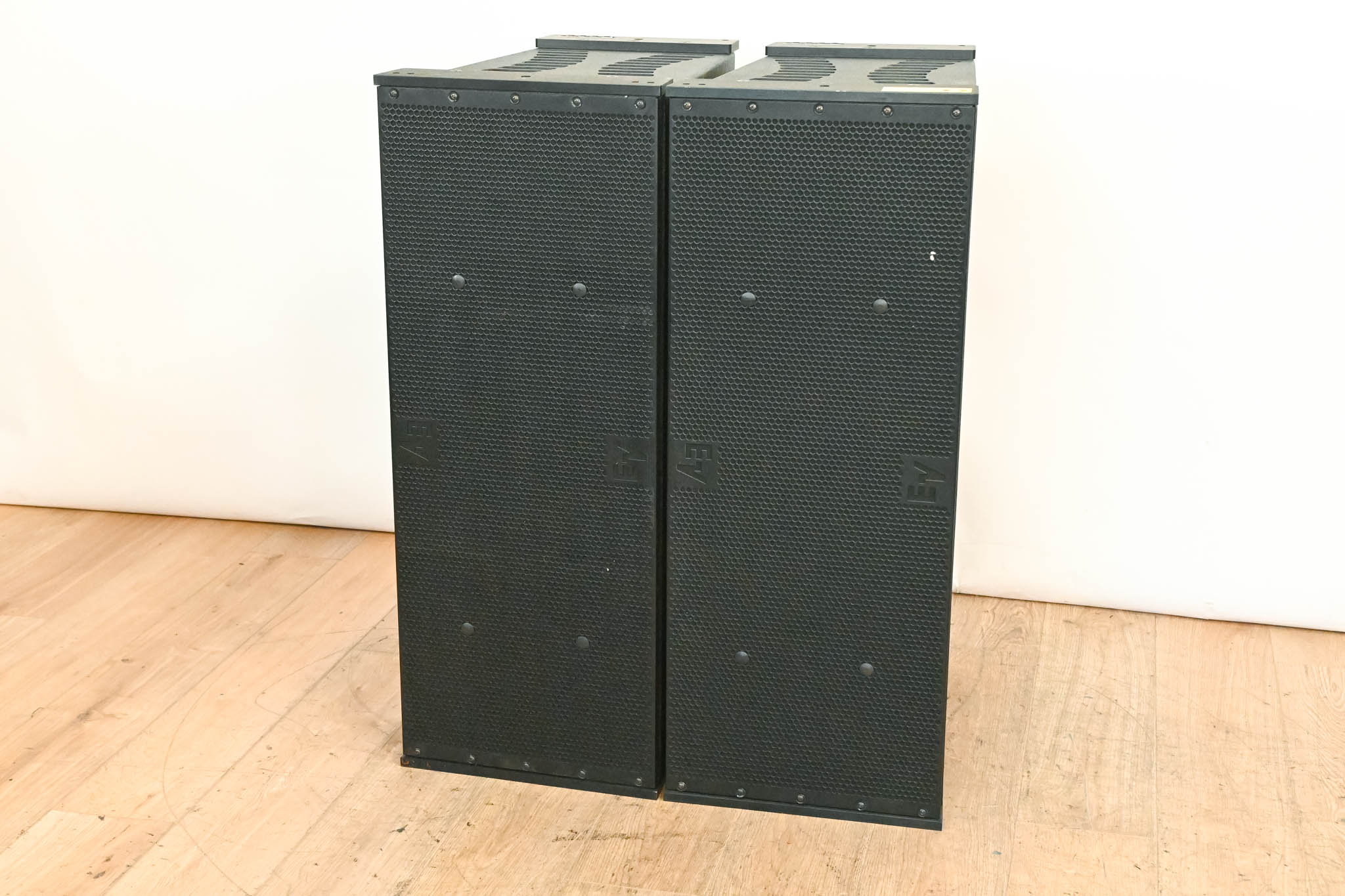 Electro-Voice (EV) XLC127DVX Three-Way Compact Line Array Element (PAIR)