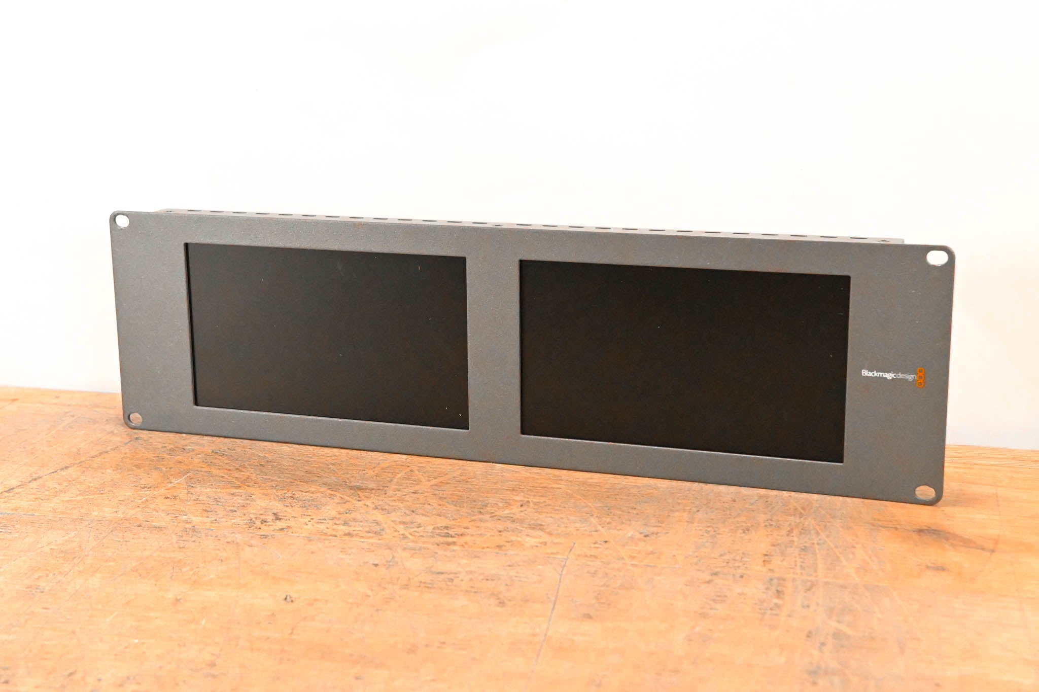 Blackmagic Design Smartview Duo Dual 8" LCD Monitors (NO POWER SUPPLY)