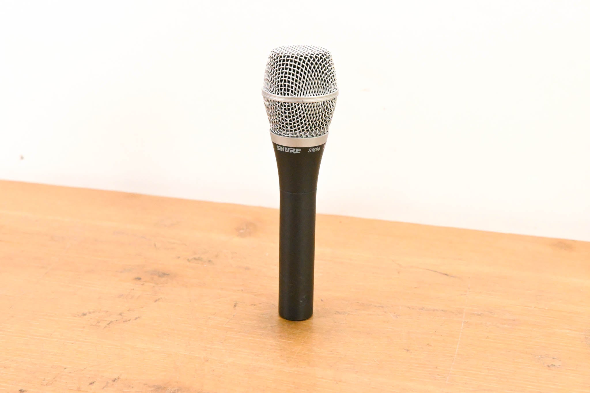 Shure SM86 Cardioid Condenser Handheld Vocal Microphone