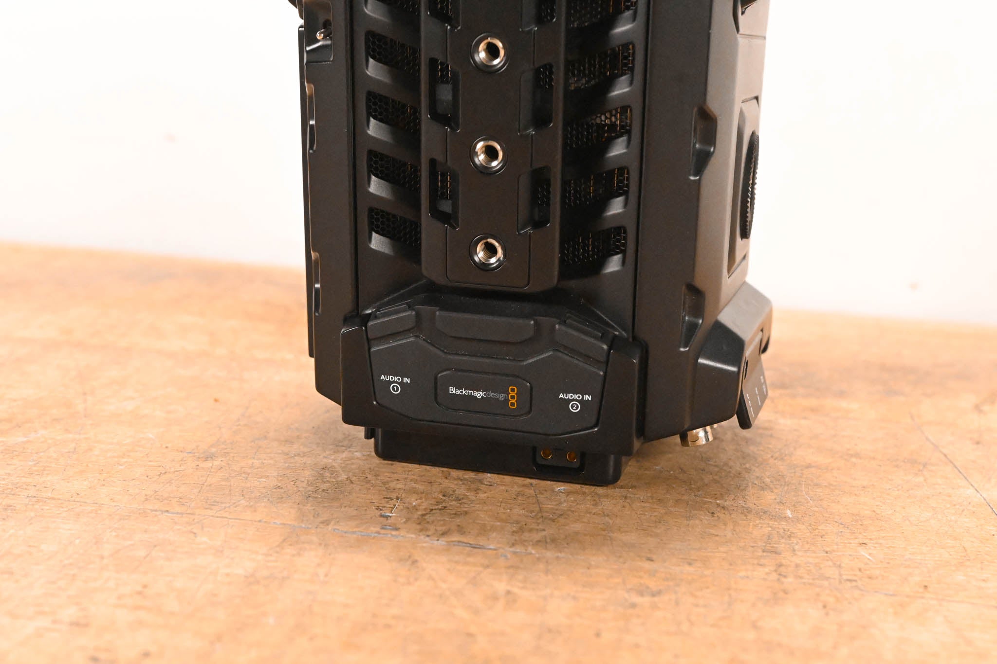 Blackmagic Design URSA Mini Pro 4.6K G2 Digital Cinema Camera