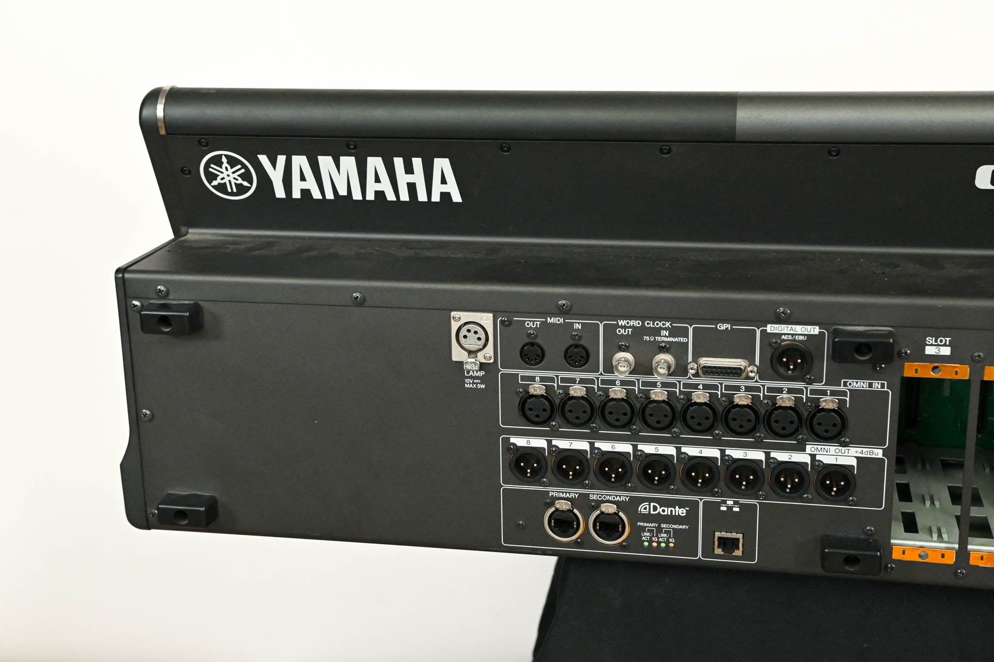 Yamaha CL5 72-Channel Digital Mixing Console