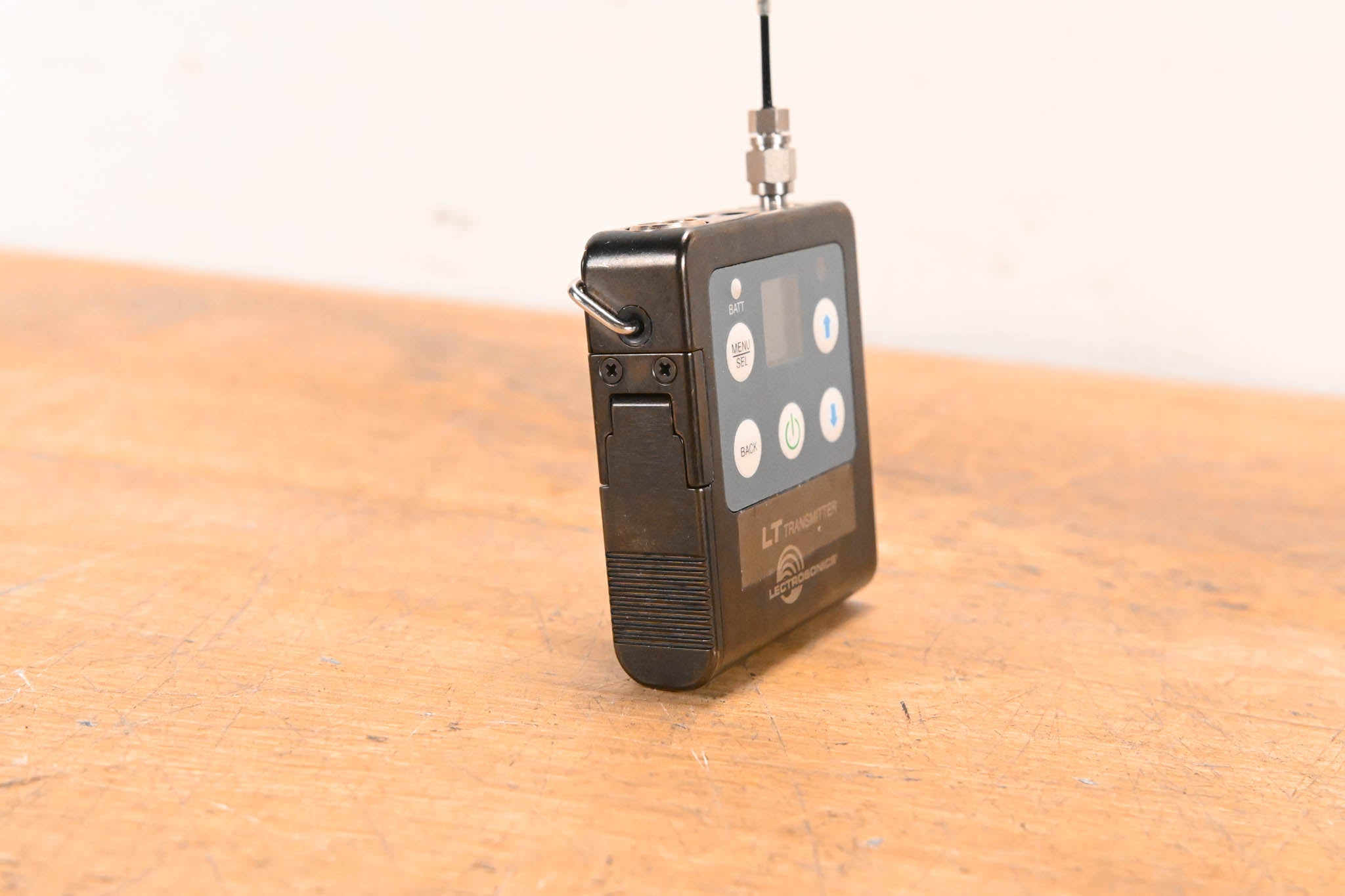 Lectrosonics Venue Wideband Mid 6-Channel Receiver w/ Bodypacks (NO PSU)