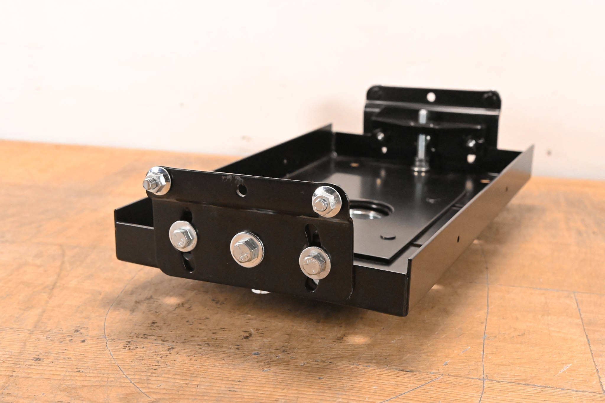 Chief VCM-20 Heavy Duty LCD/CRT Projector Ceiling Mount