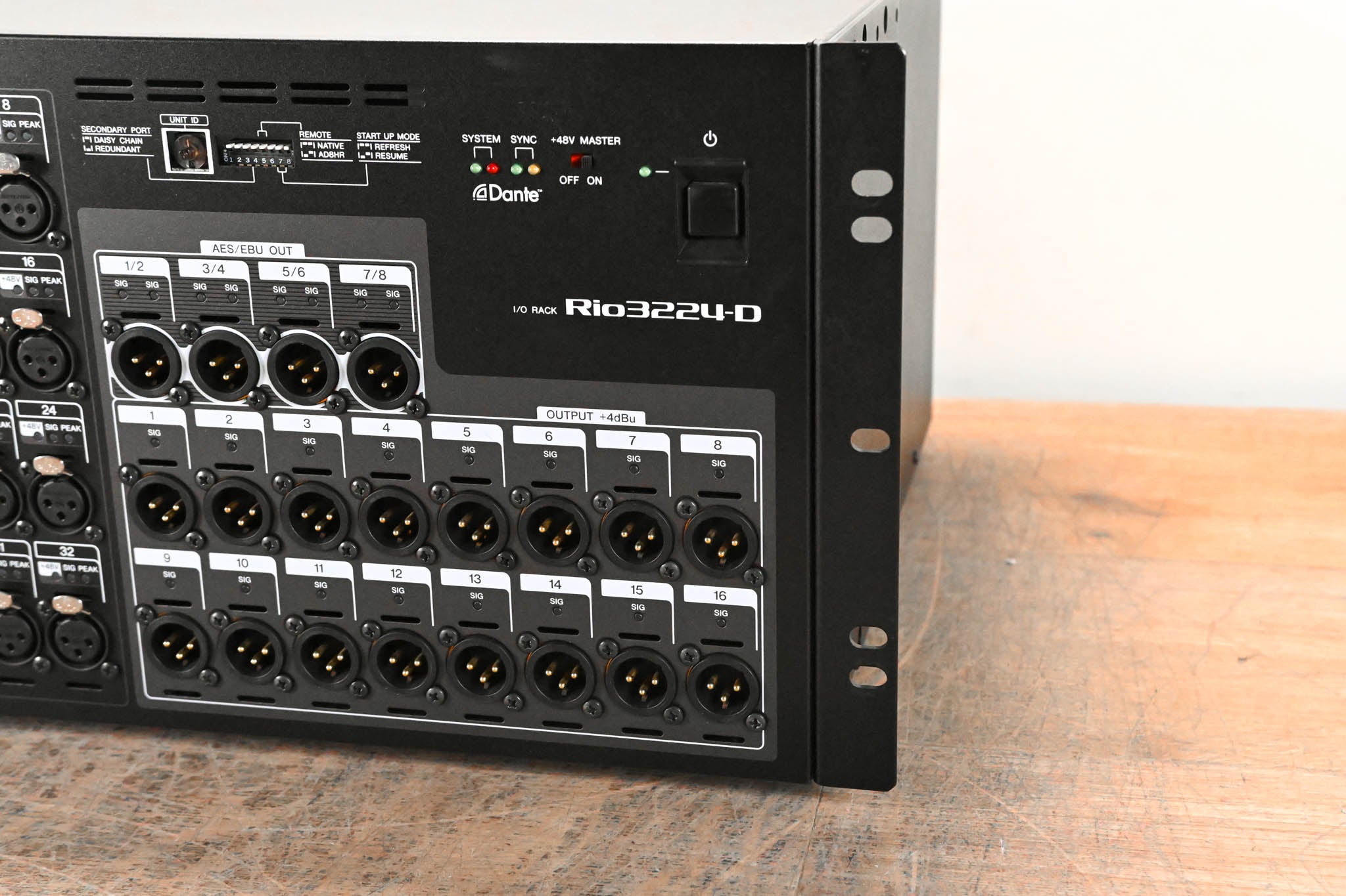 Yamaha Rio3224-D Rio Series 32x16 Remote Stage Box