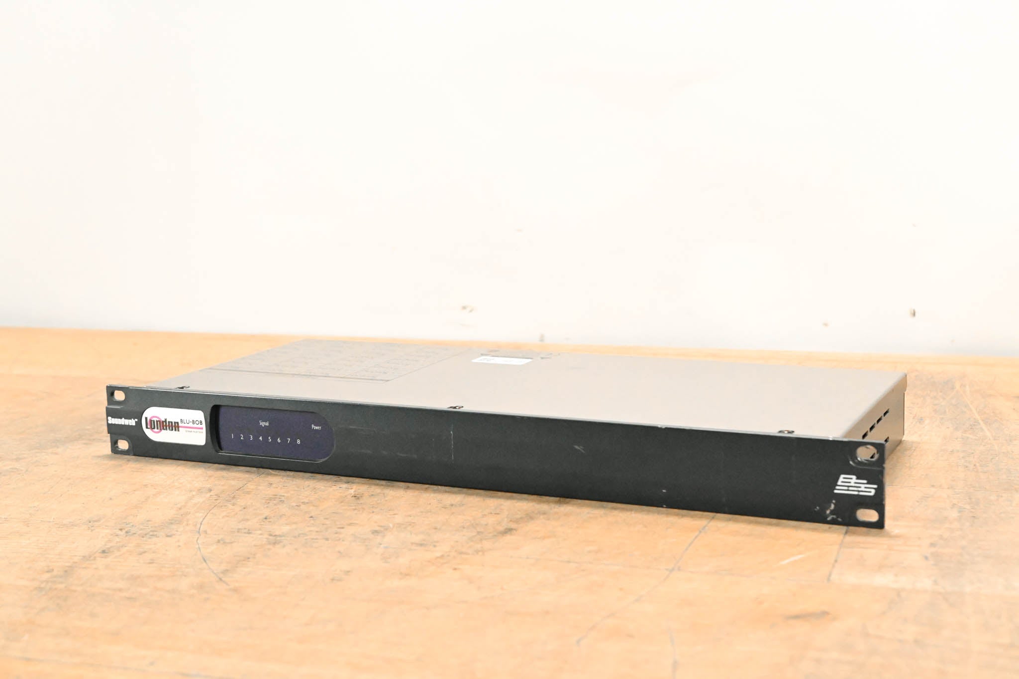 BSS London BLU-BOB2 8-Channel Break-Out Box Output Expander (NO PSU)