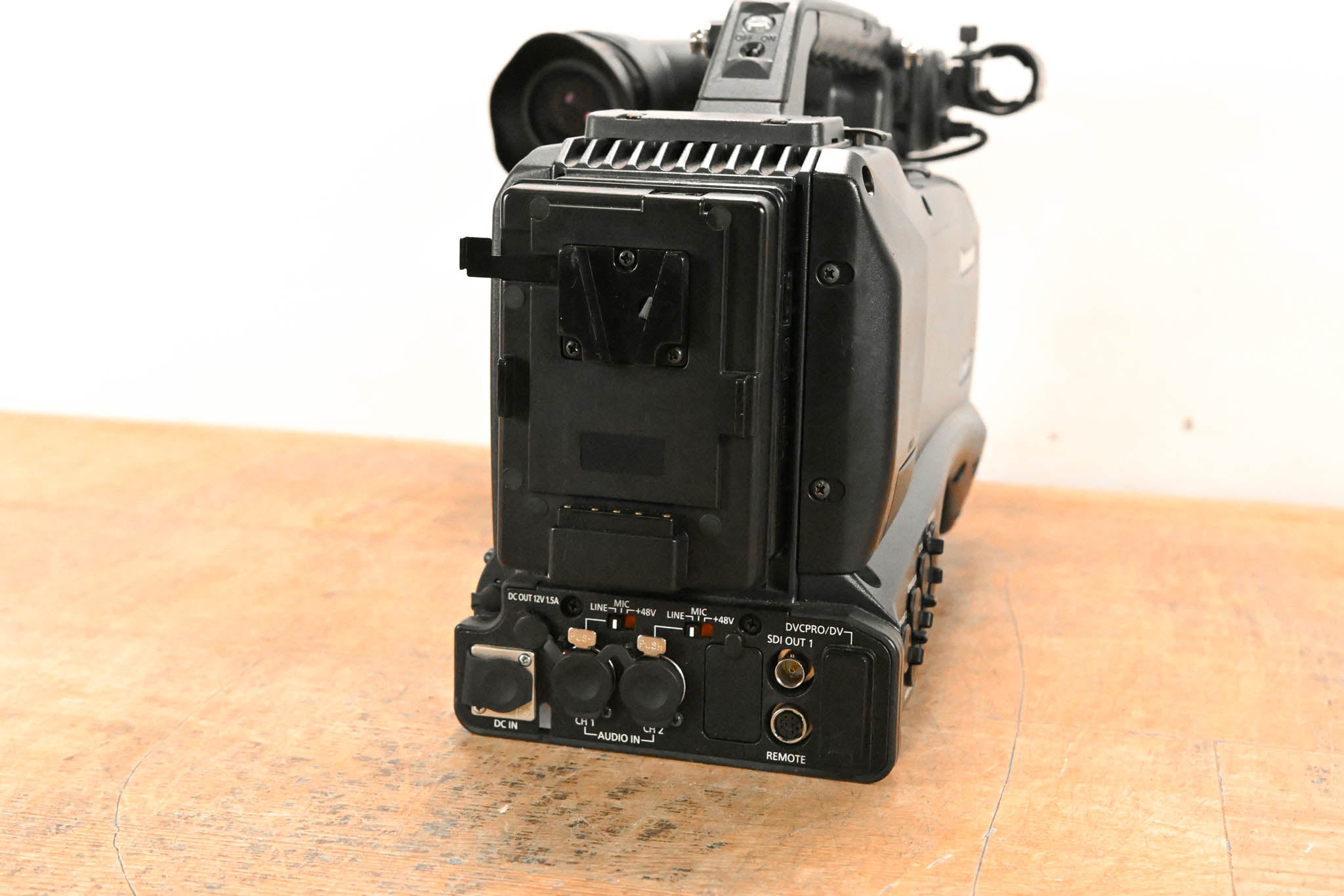 Panasonic AG-HPX370P 1/3" ENG P2HD Camcorder