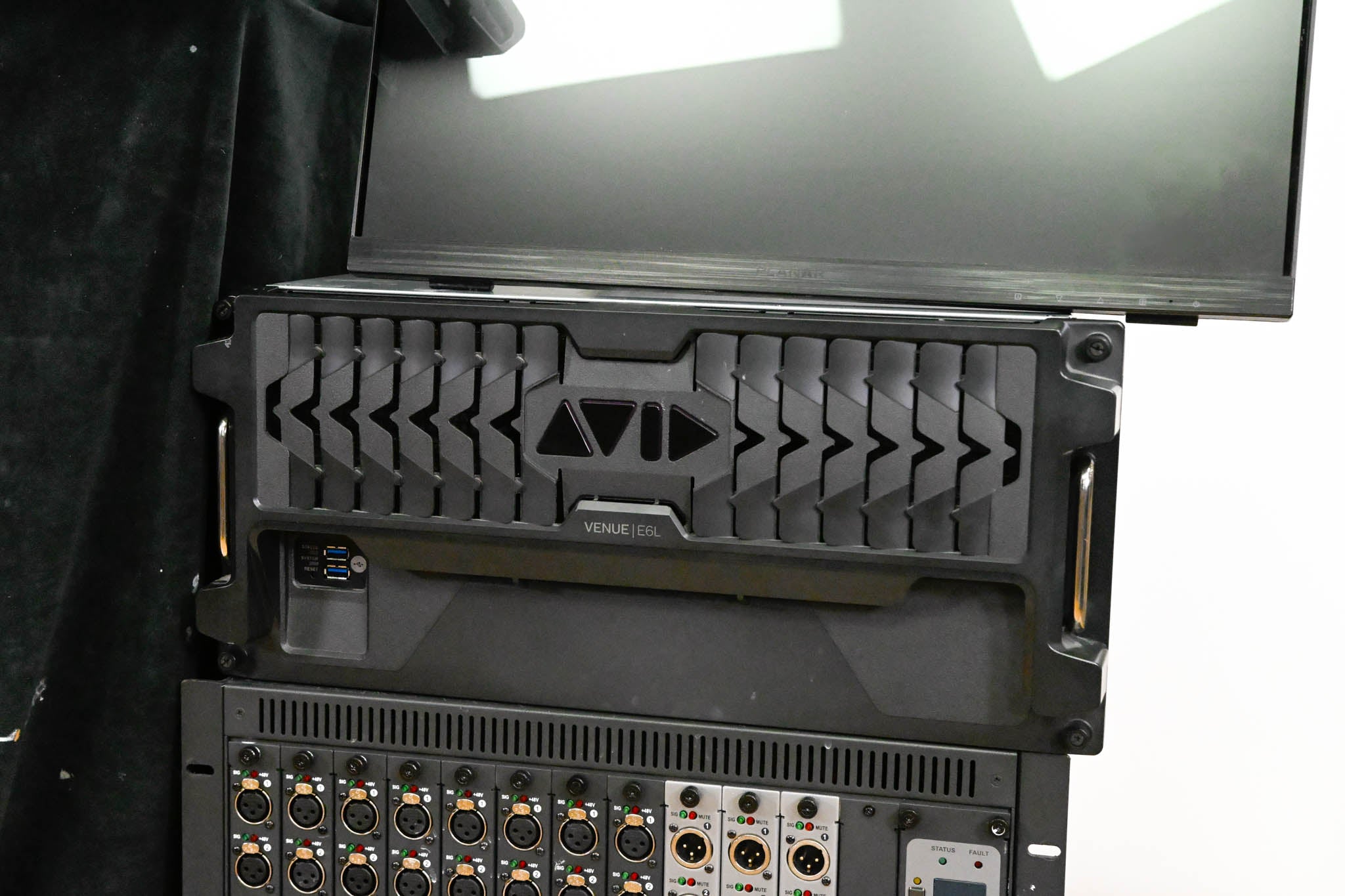 AVID VENUE S6L-32D System w/ E6L-144, Stage 64 64x24, WSG-HD, Monitor