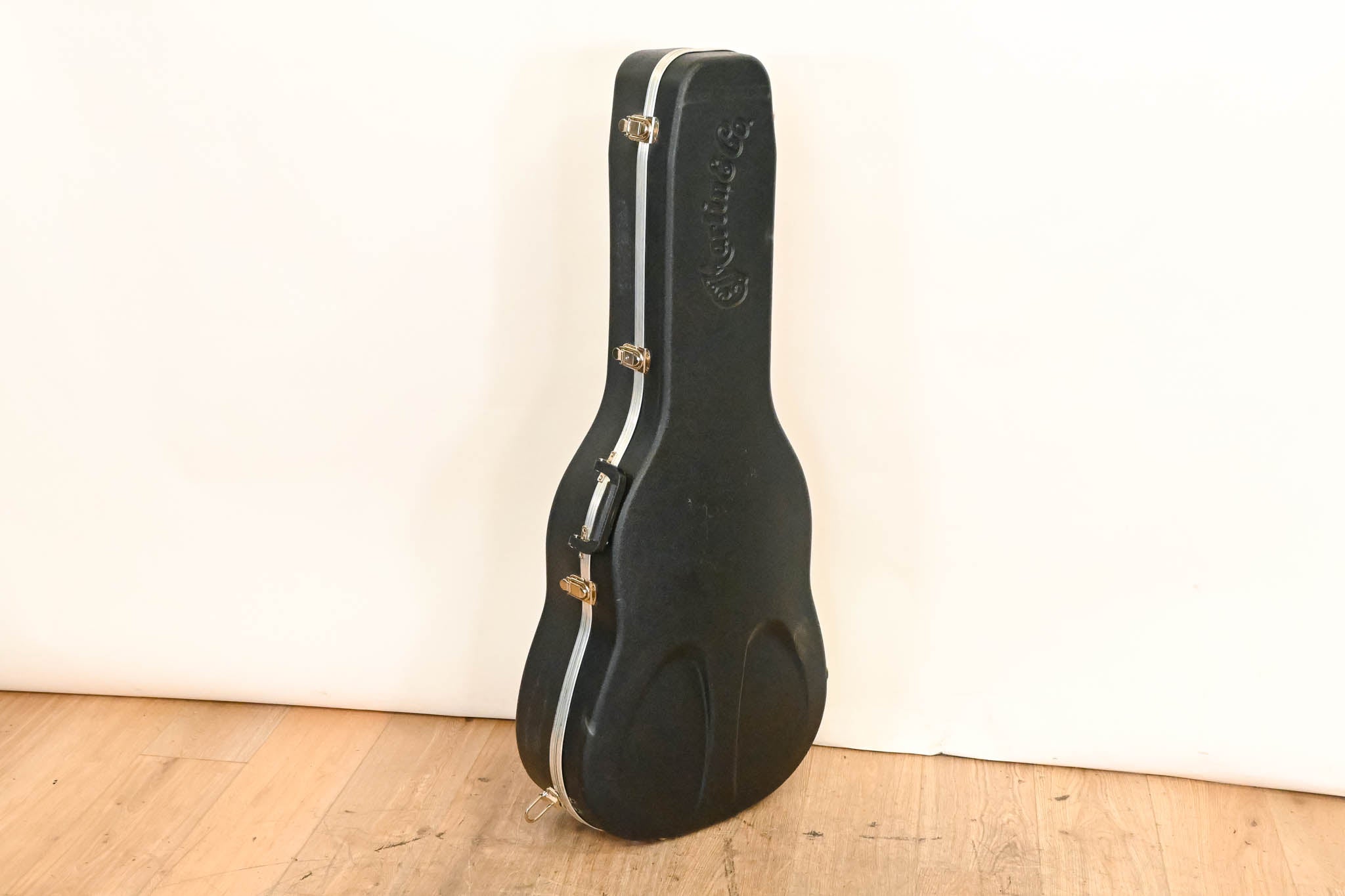 Martin 000 630 Molded Acoustic Guitar Case Black Green