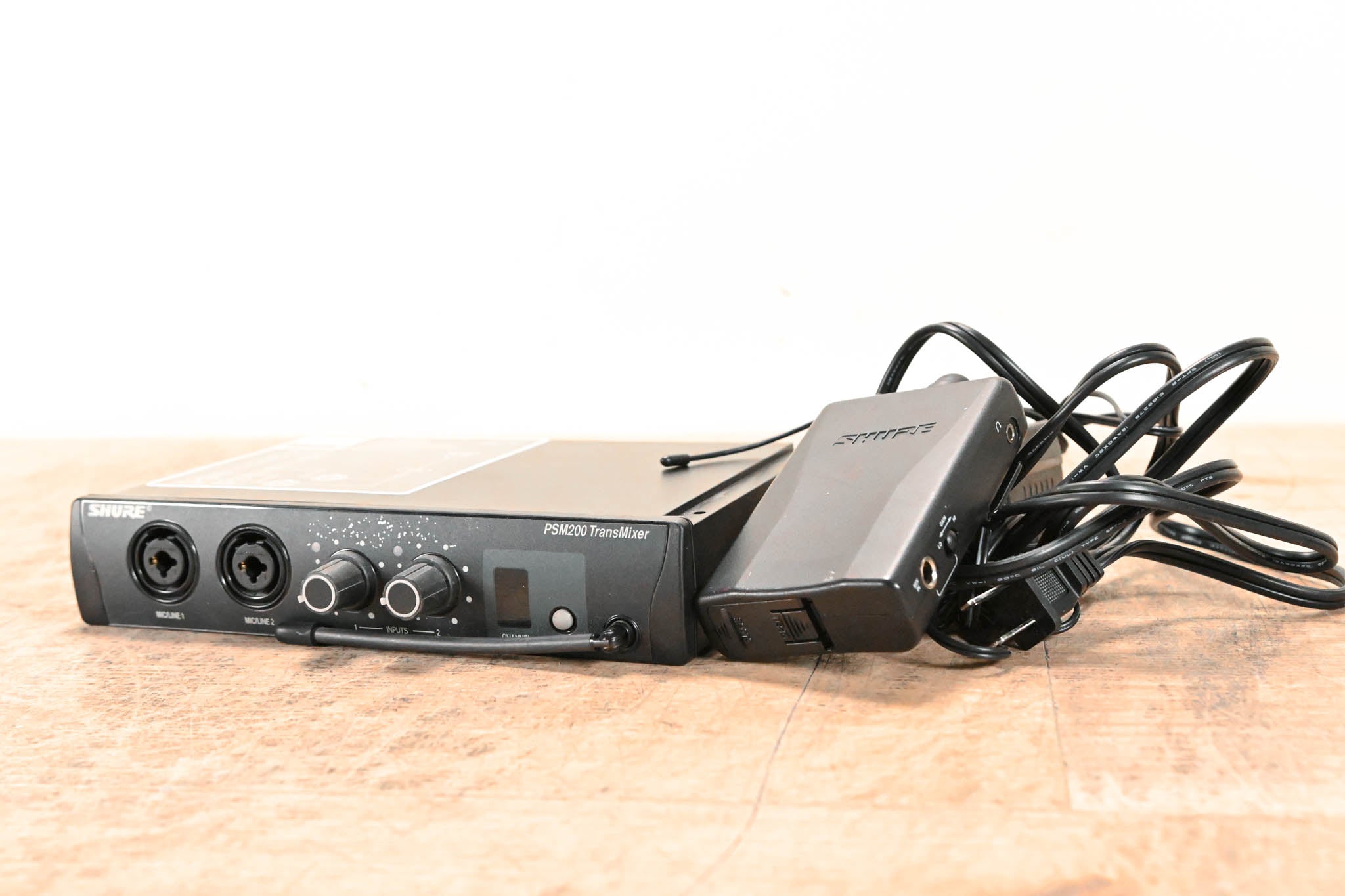 Shure PSM200 In-Ear Personal Monitoring System - H2 Band: 518-554 MHz