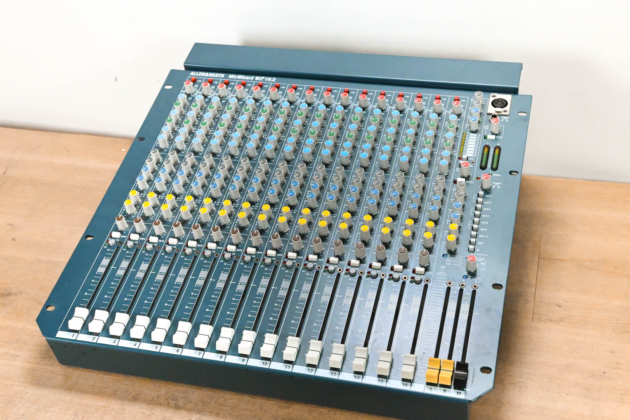 Allen & Heath MixWizard WZ3 16:2 16-Channel Analog Mixer