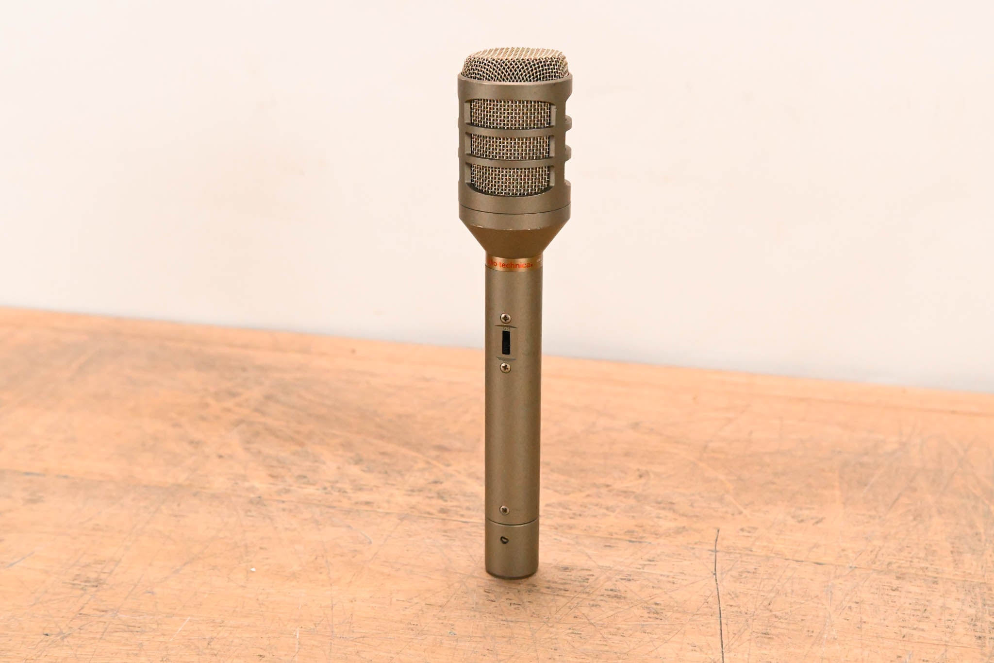 Audio-Technica AT812 Cardioid Dynamic Microphone