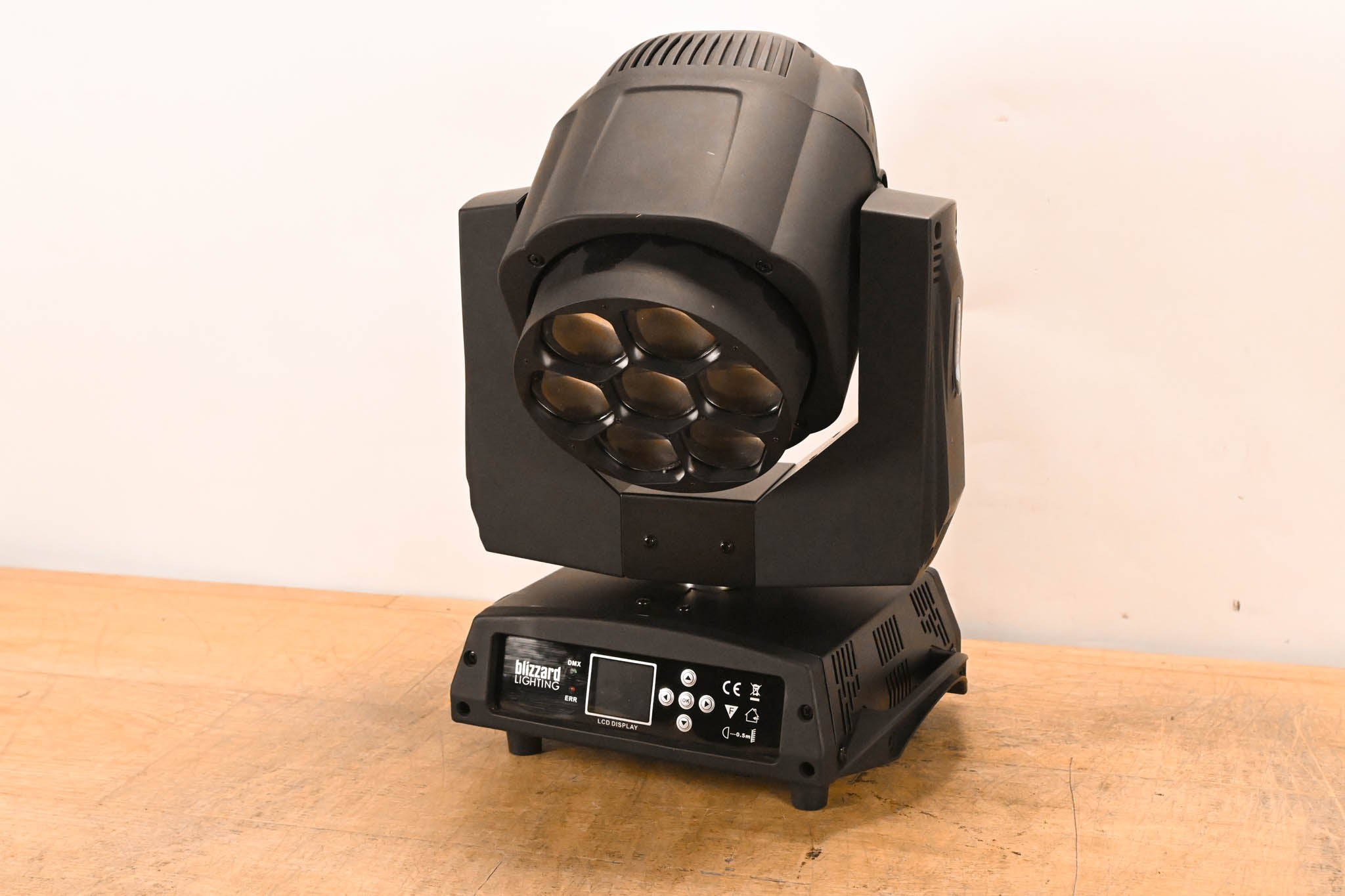 Blizzard Lighting Stiletto i7 RGBW LED Moving Head Wash Light