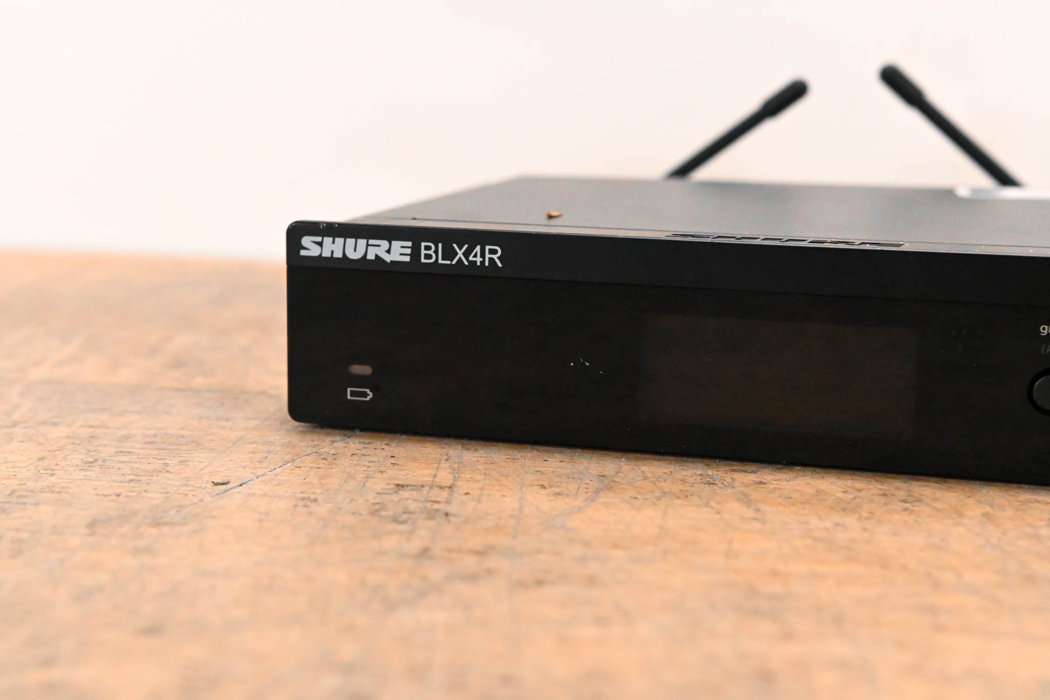 Shure BLX4R Rack-Mountable Wireless Receiver - J10 Band NO POWER SUPPLY