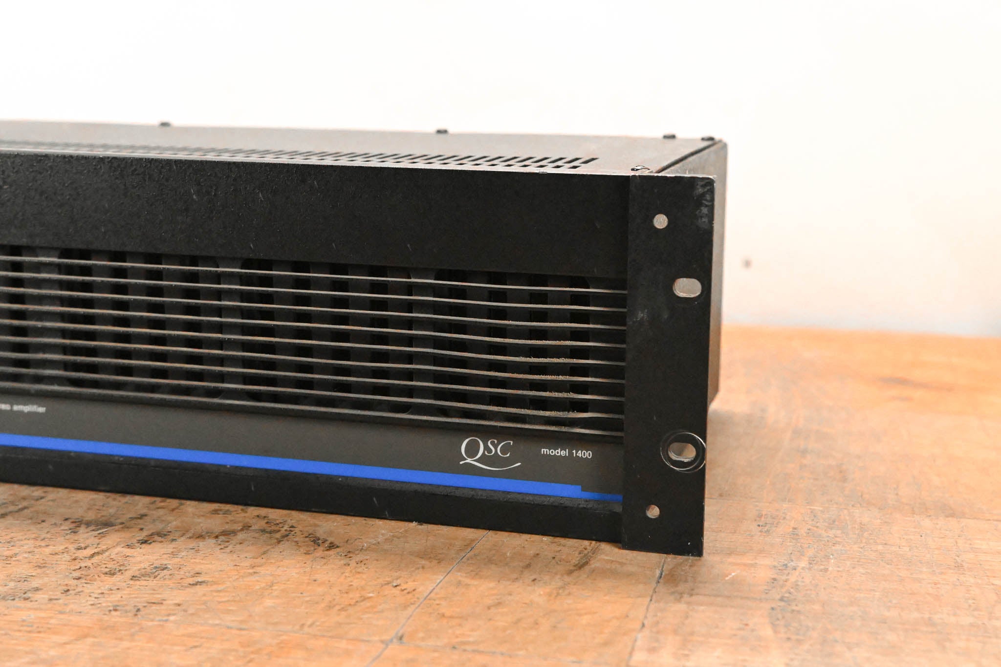 QSC Model 1400 2-Channel Power Amplifier