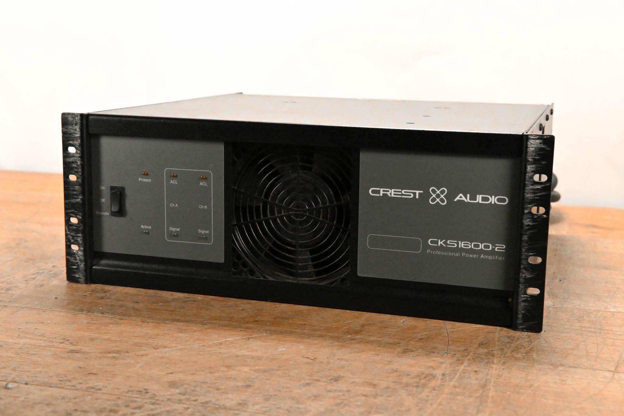 Crest Audio CKS1600-2 2-Channel Power Processing Amplifier