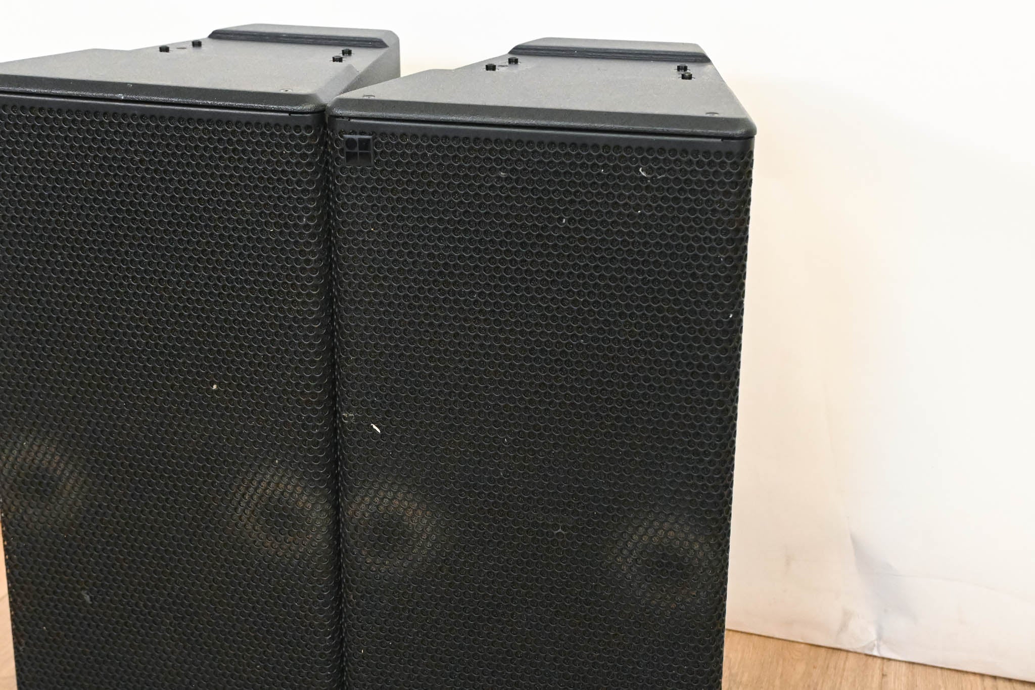 d&b audiotechnik 10AL Installation Two-Way Line Array Loudspeaker (PAIR)