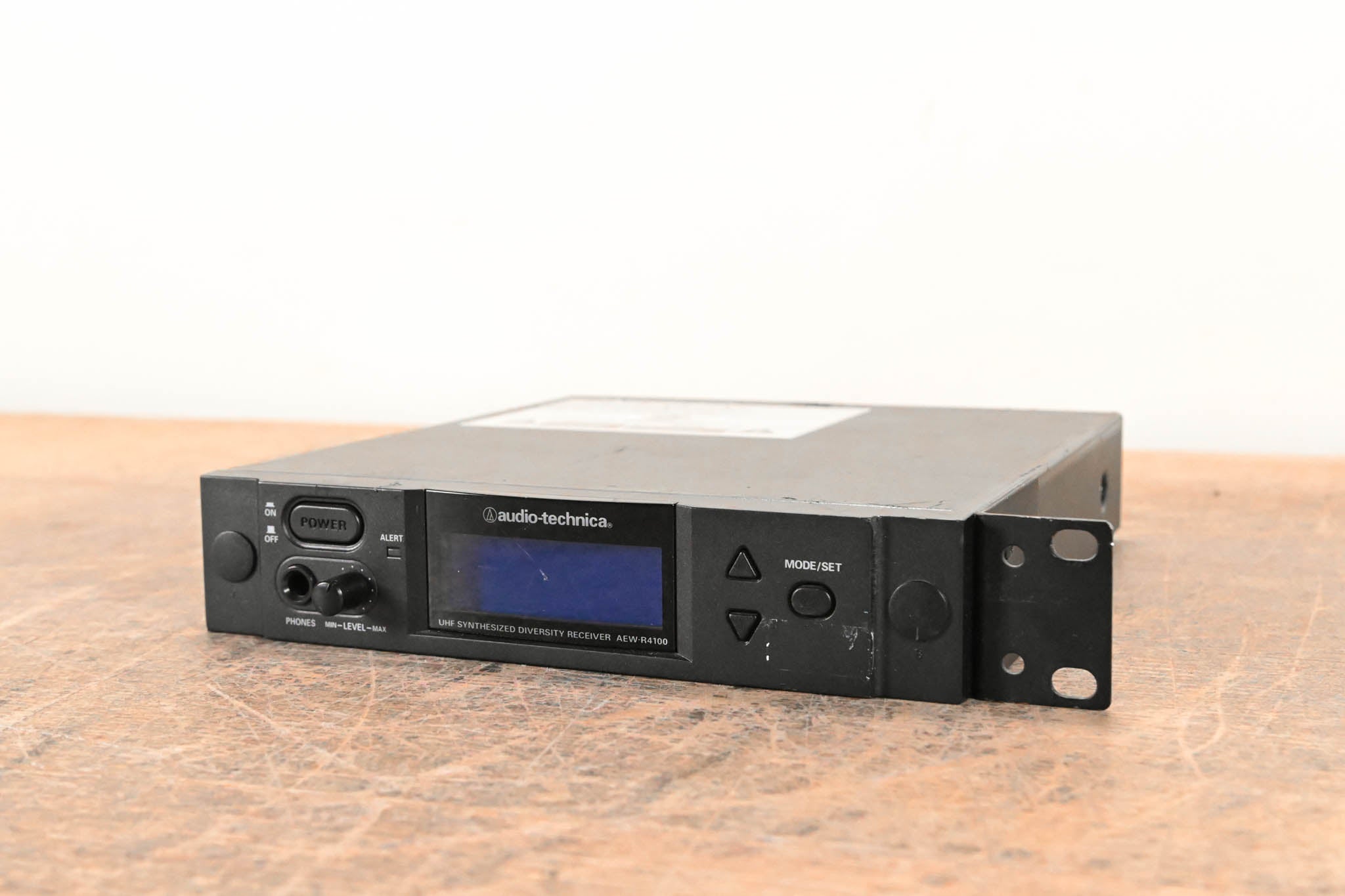 Audio-Technica AEW-R4100 UHF Wireless Receiver - D Band: 655-680 MHz