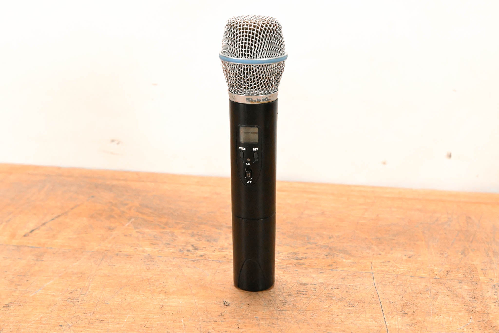 Shure ULX2/BETA87A Wireless Handheld Transmitter - J1 Band: 554-590 MHz