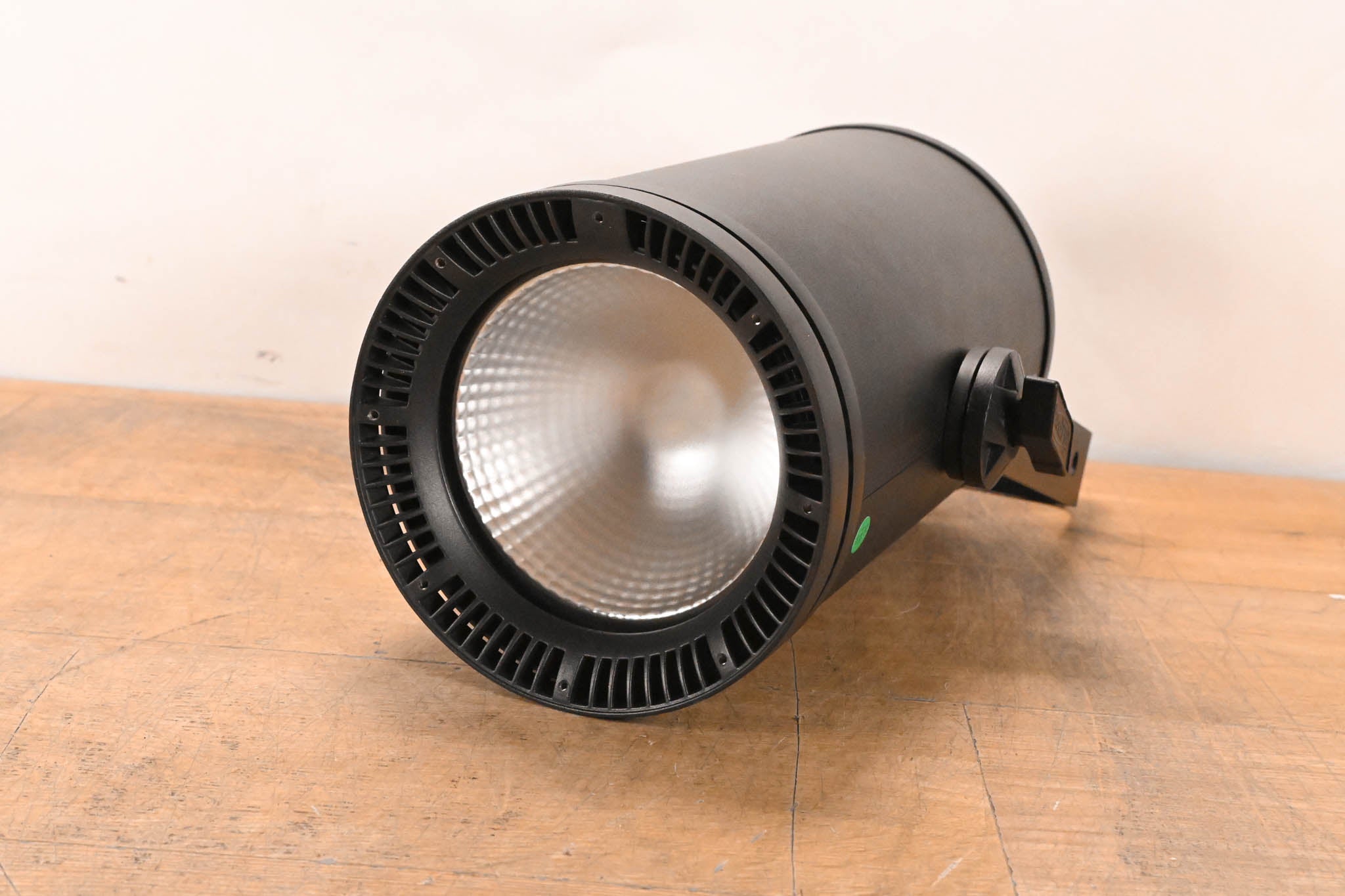 Elation Fuze Pendant 230W RGBWL LED House Light Fixture (NO PSU)