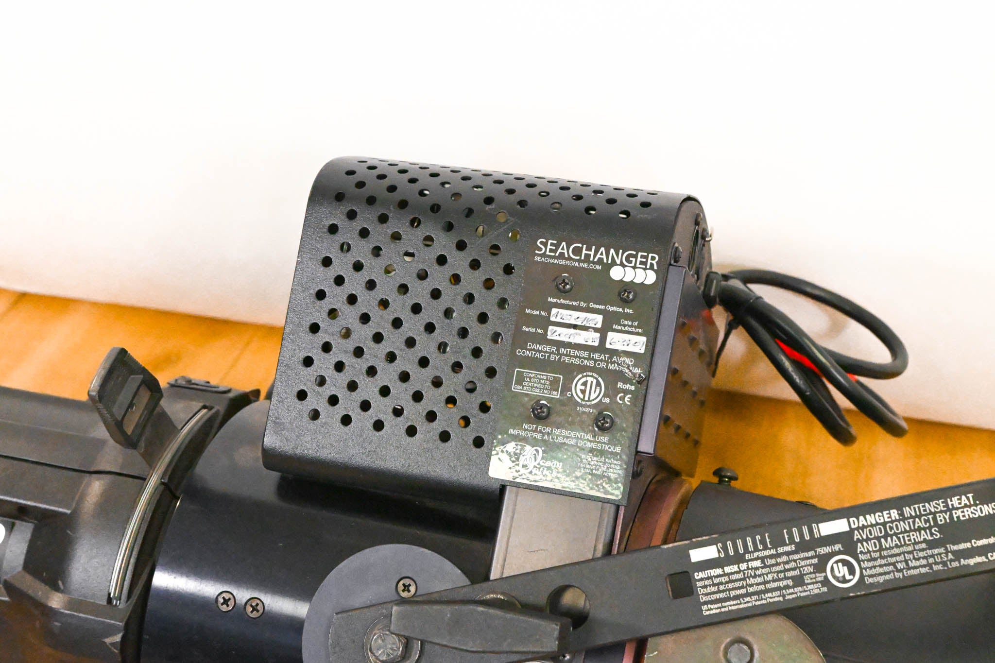 ETC Source Four 750 26 Degree Leko w/OceanOptics SeaChanger Color Engine
