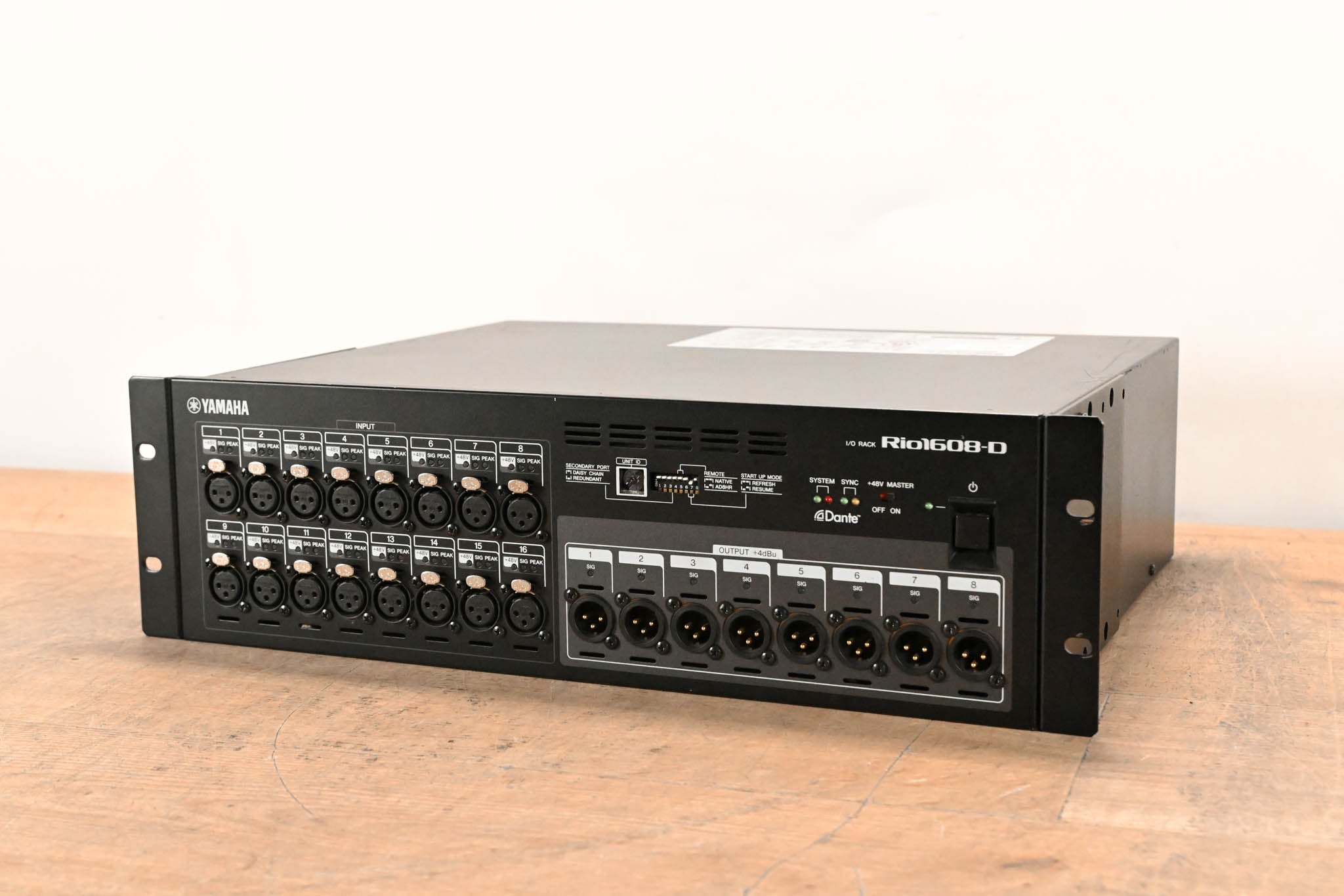 Yamaha Rio1608-D 16x8 Remote Stage Box