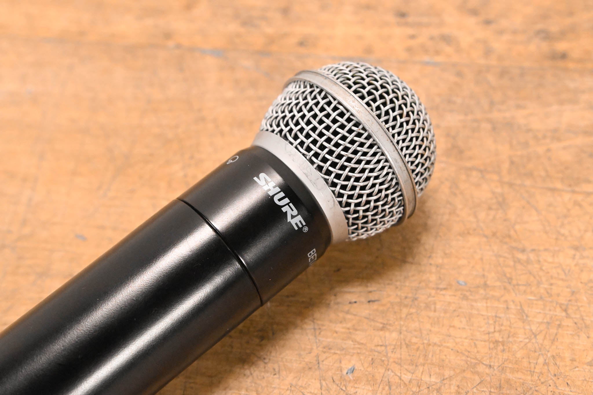 Shure PGXD24/BETA58-X8 Digital Wireless Handheld Microphone System