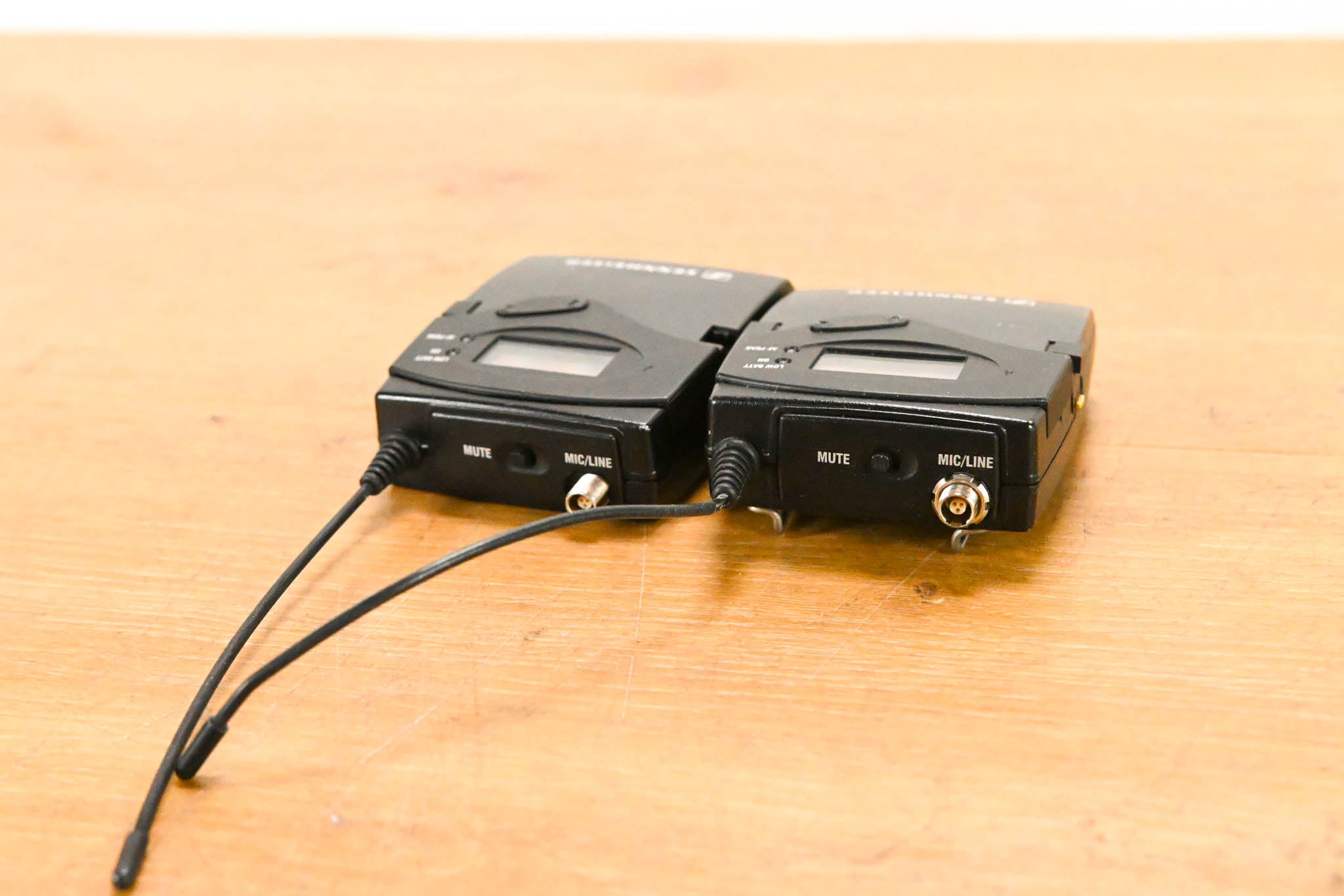 Sennheiser EM 2050 Wireless Receiver w/ two Beltpacks - 516-558 MHz