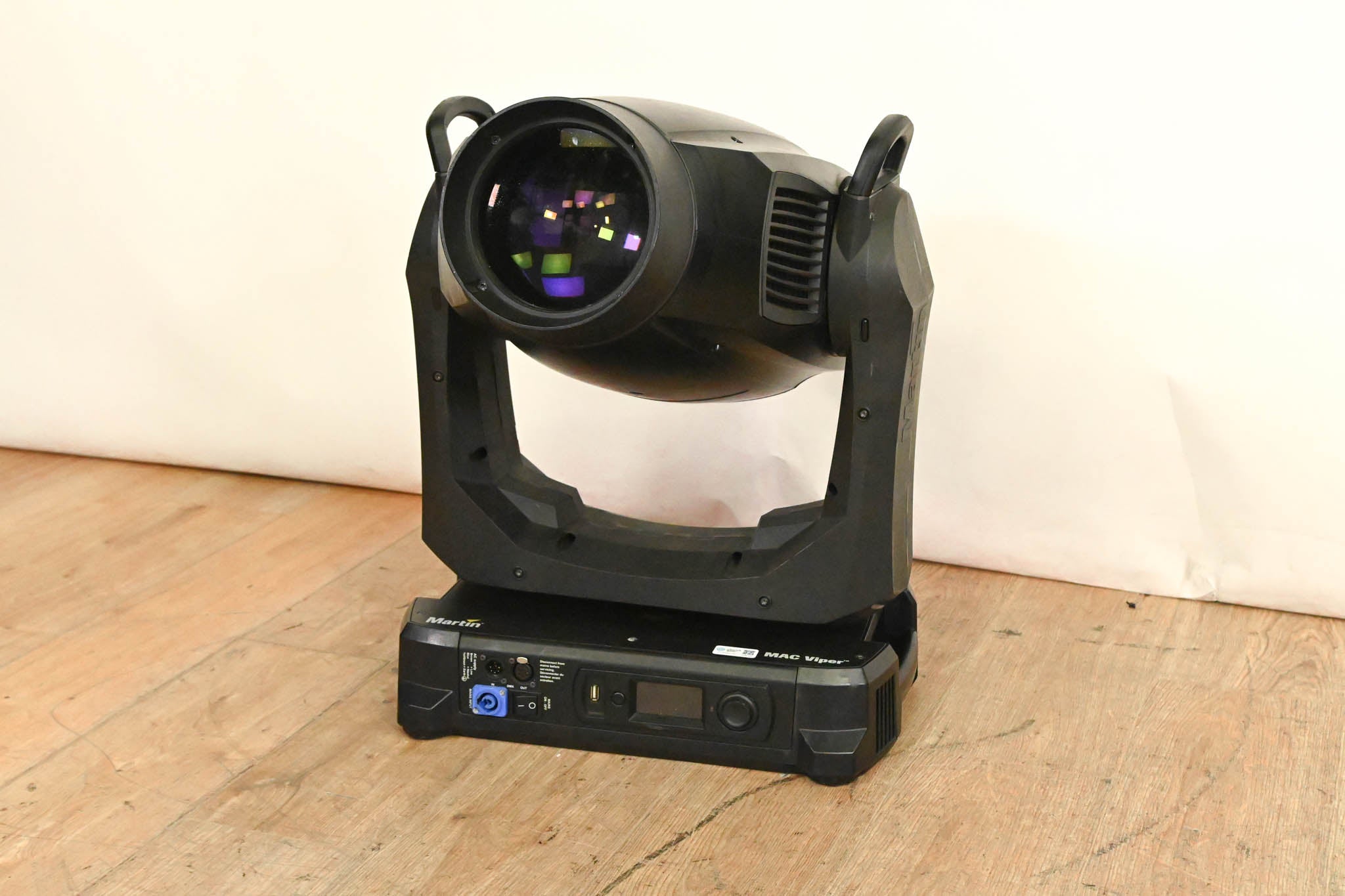 Martin MAC Viper Profile High Output Discharge-Based Moving Light