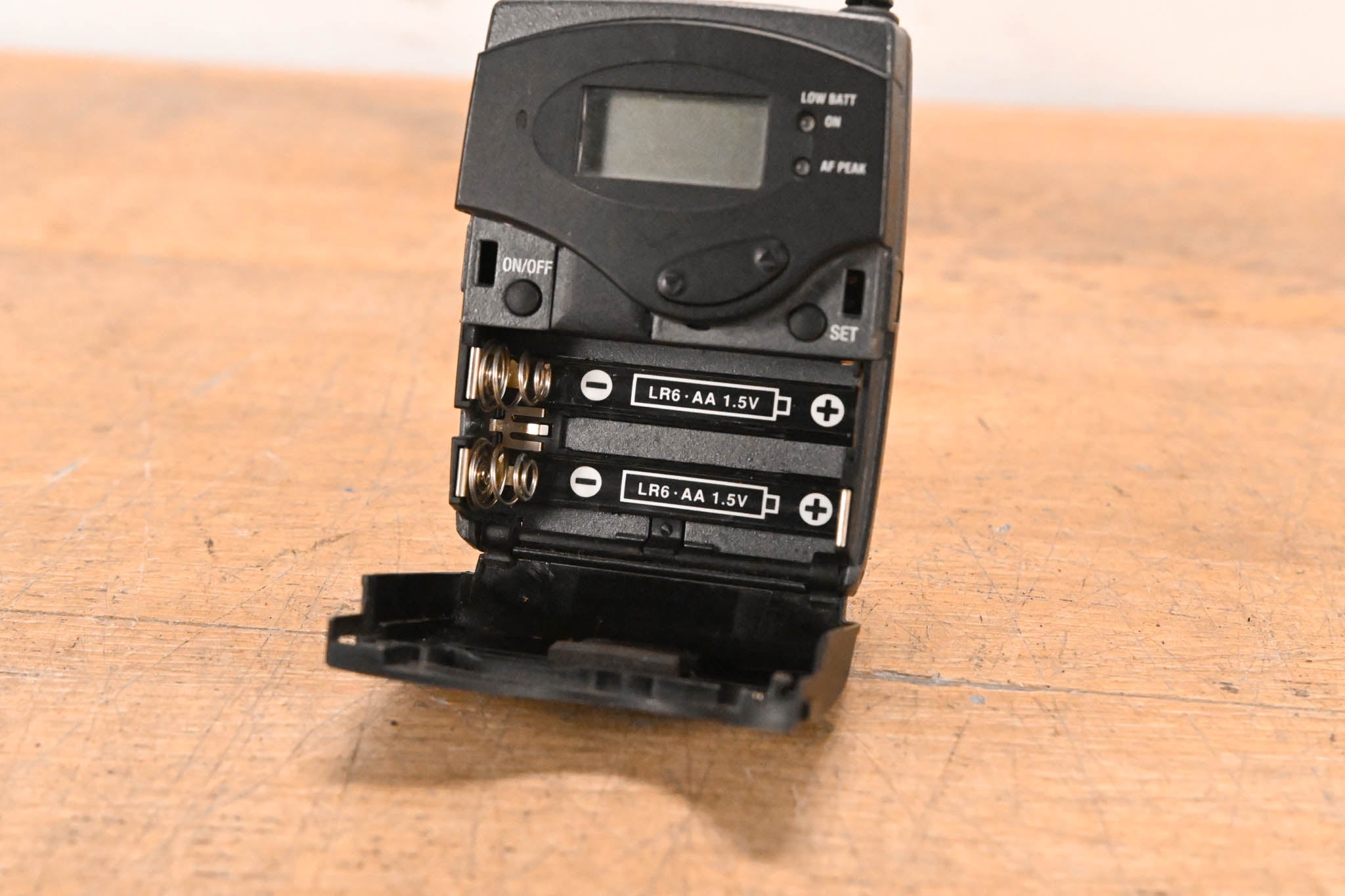 Sennheiser SK 100 G2 Bodypack Wireless Transmitter A Range: 518-554 MHz