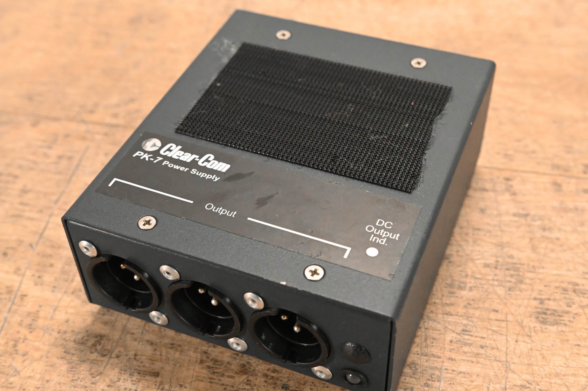 Clear-Com PK-7 Single-Channel Portable Power Supply (NO POWER SUPPLY)