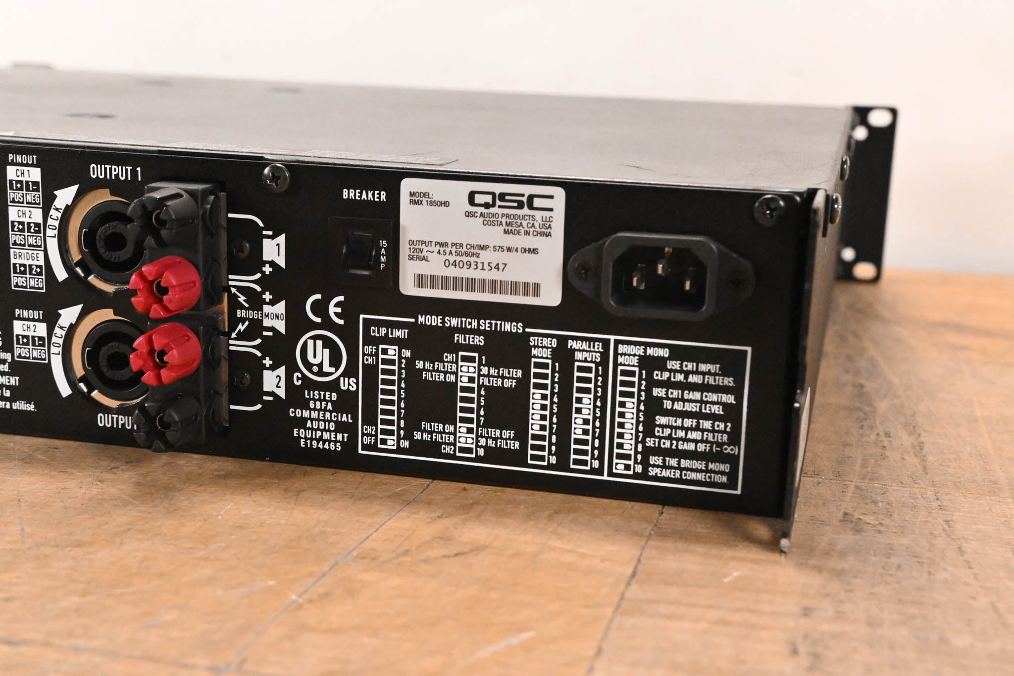 QSC RMX1850HD 2-Channel Power Amplifier