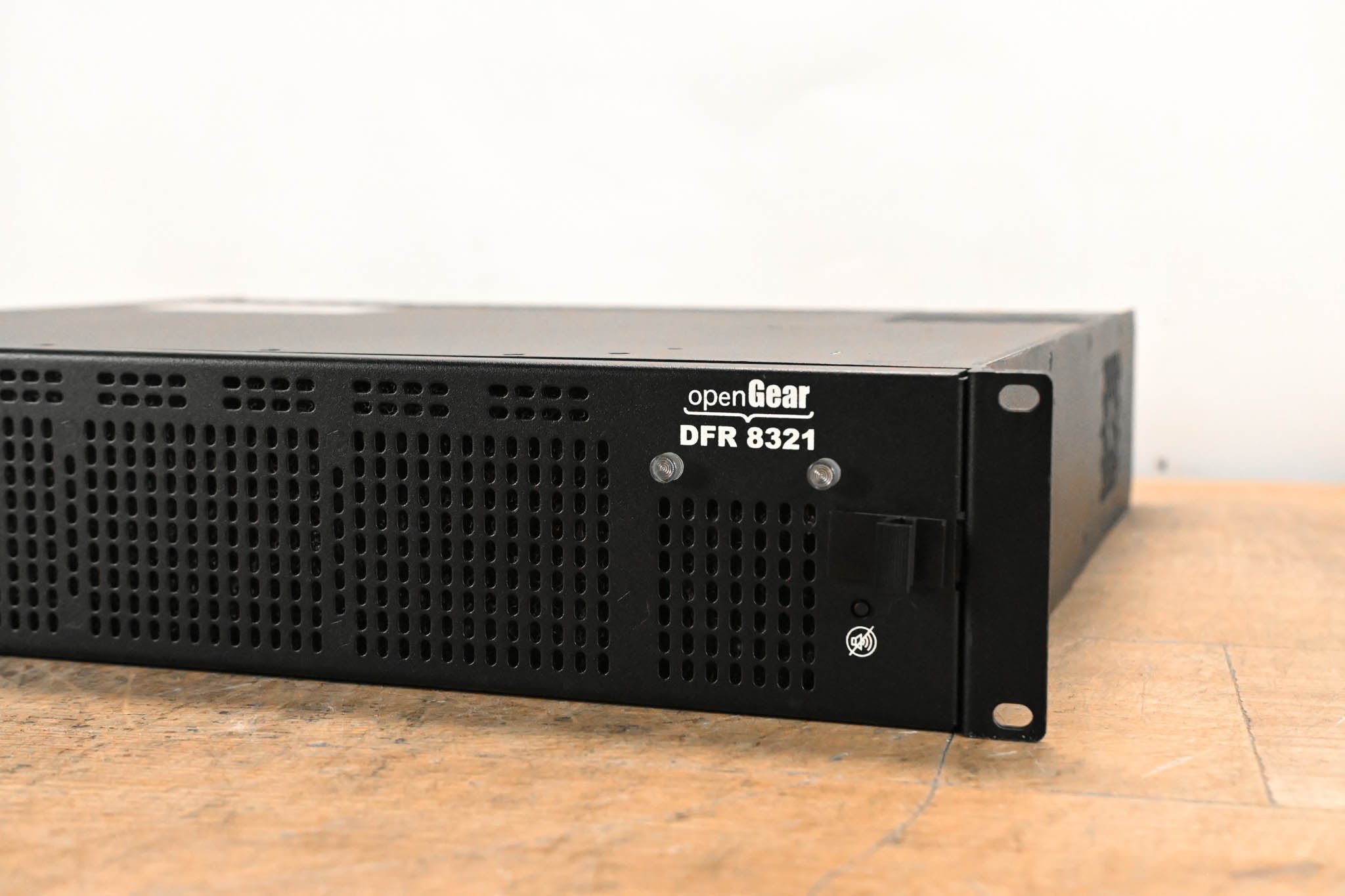 Blackmagic Design DFR-8321 OpenGear Module Frame