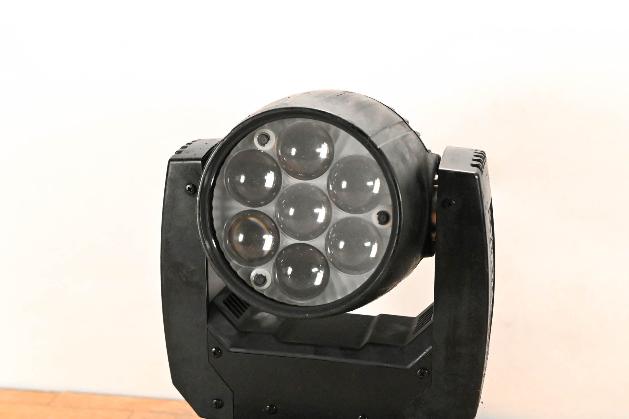 Chauvet Rogue R1 Wash LED Moving Head Light