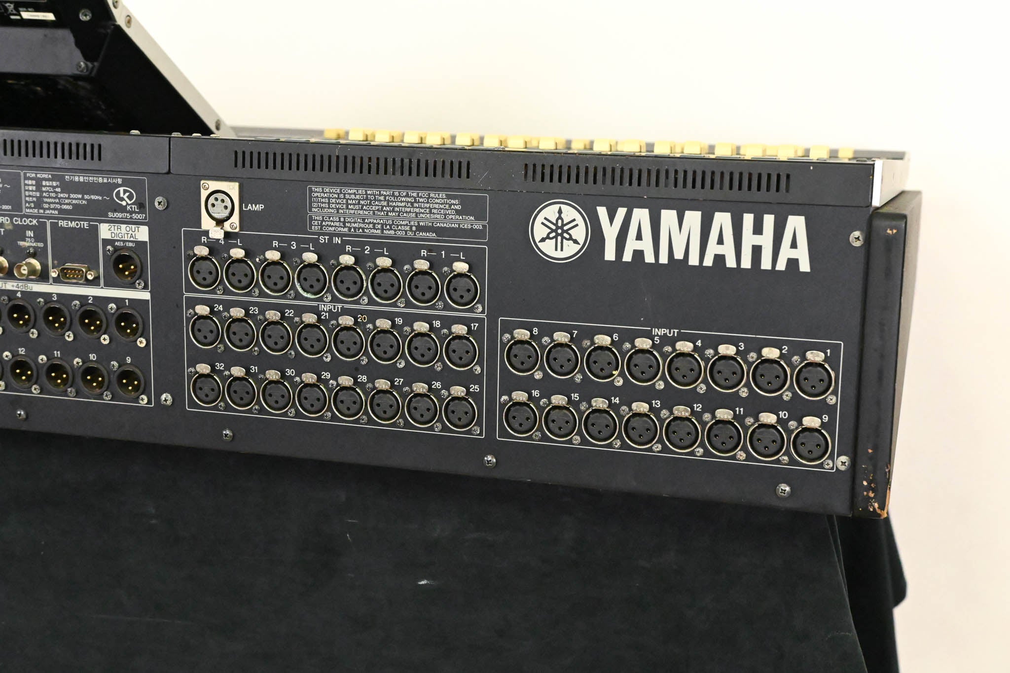 Yamaha M7CL-48 48-Channel Digital Audio Mixing Console with Road Case