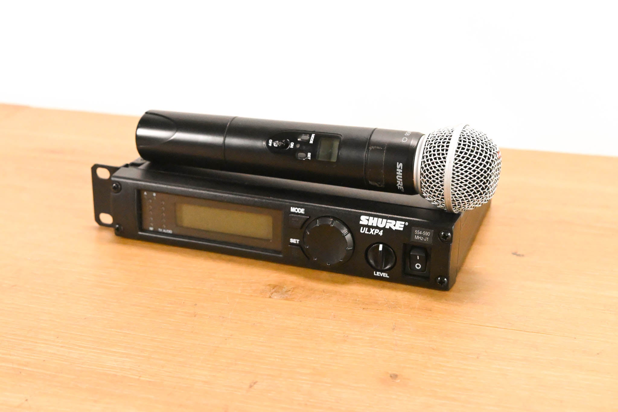 Shure ULXP24/58 Handheld Wireless System - J1 Band (NO POWER SUPPLY)