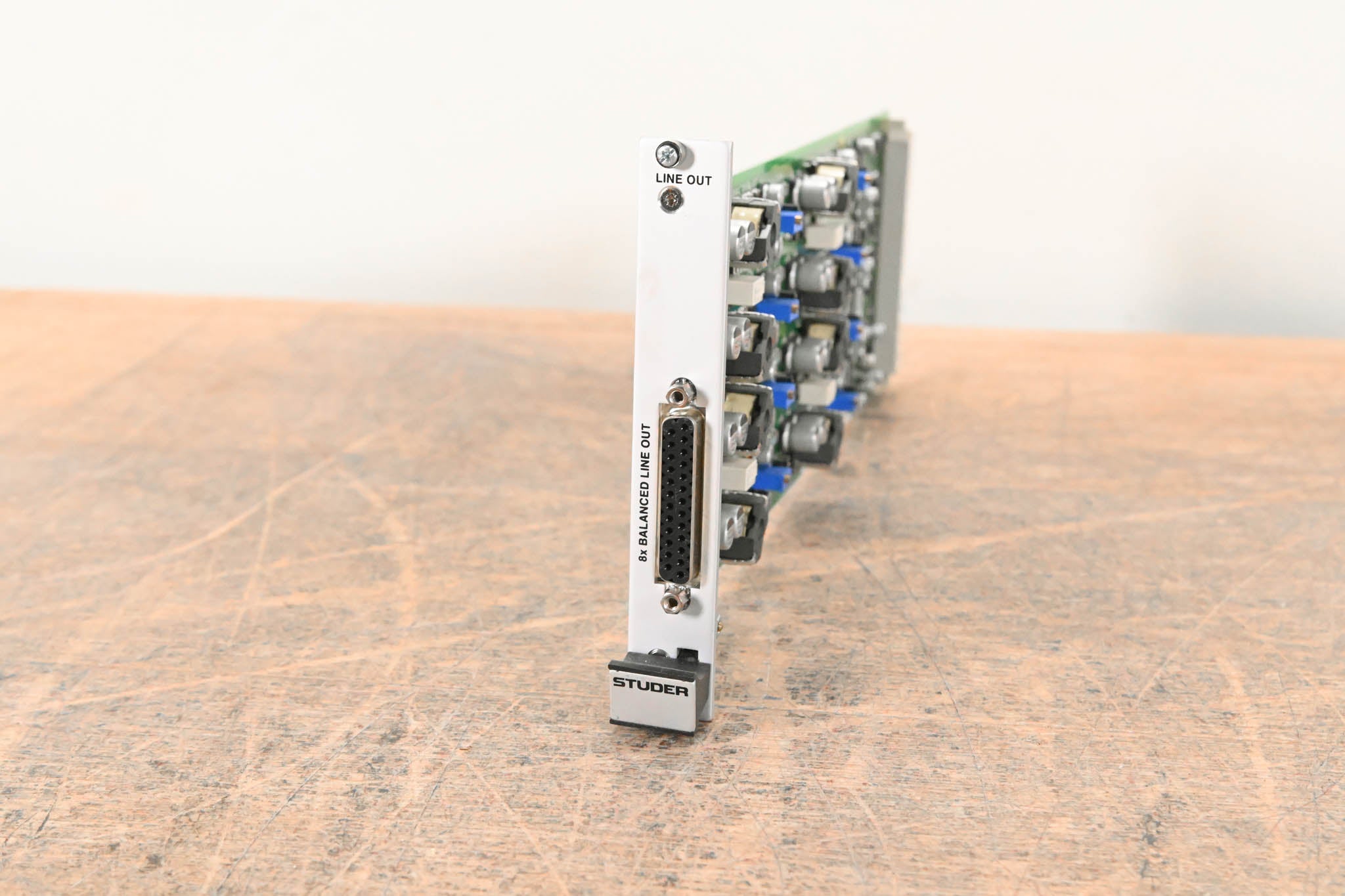 Studer 8-Channel Analog Line Out Card for D21m & D23m Modular I/O System