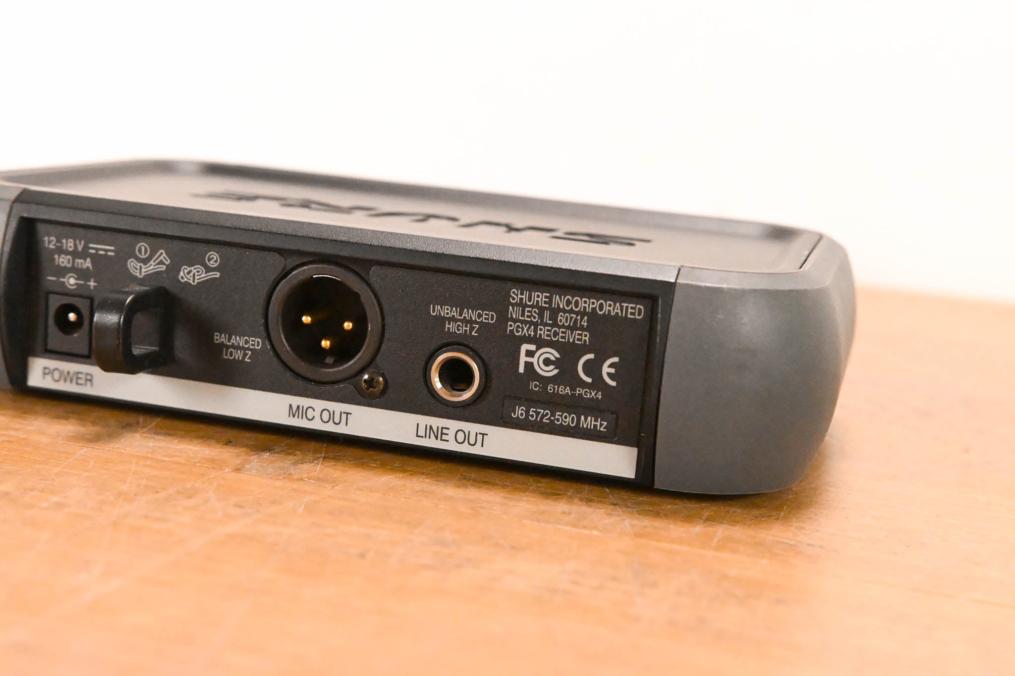 Shure PGX14 Wireless Beltpack System J6 Band - 572-590 MHz (NO PSU)