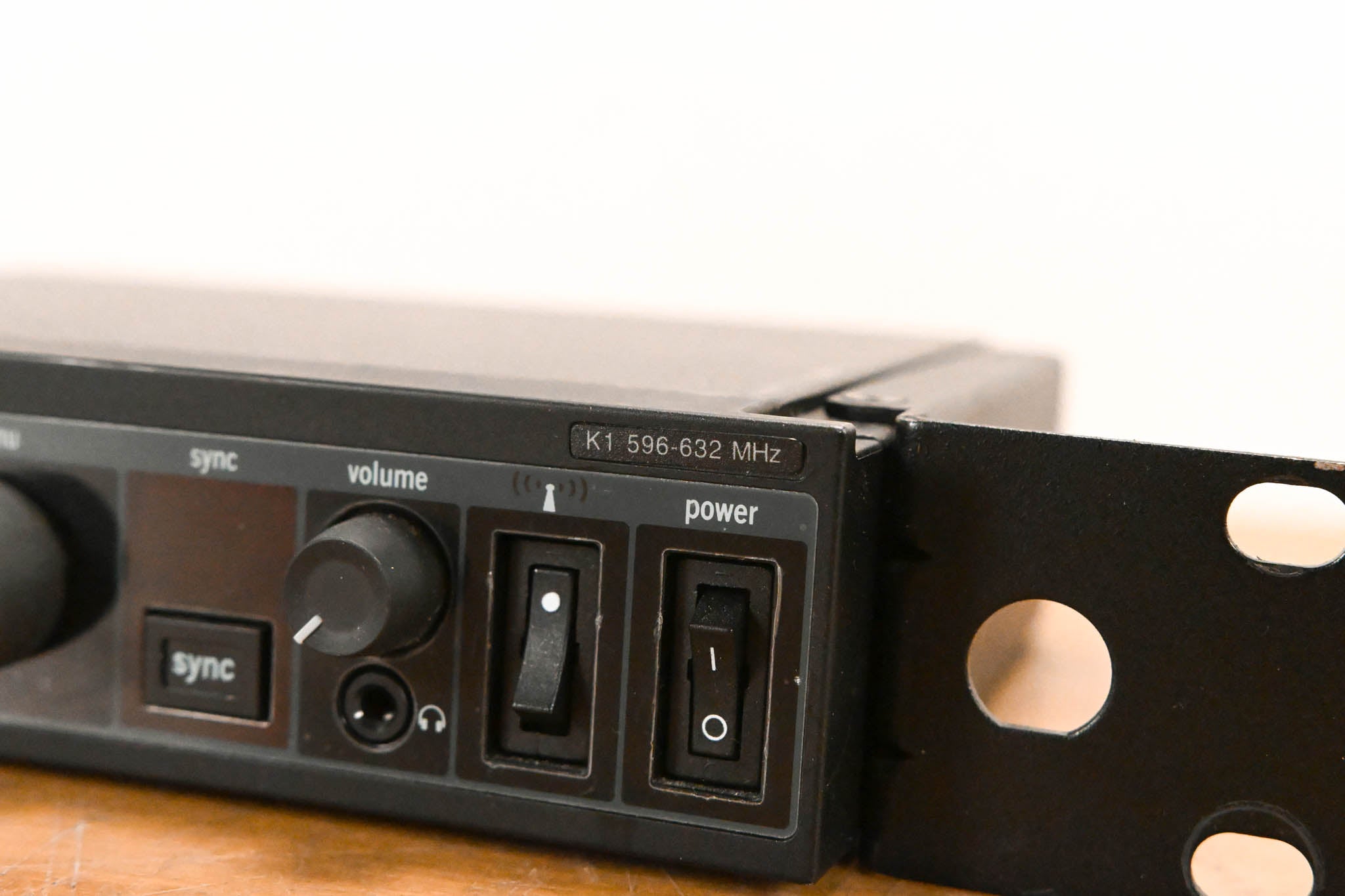 Shure PSM 900 Wireless IEM System K1 Band: 596-632MHz NO POWER SUPPLY