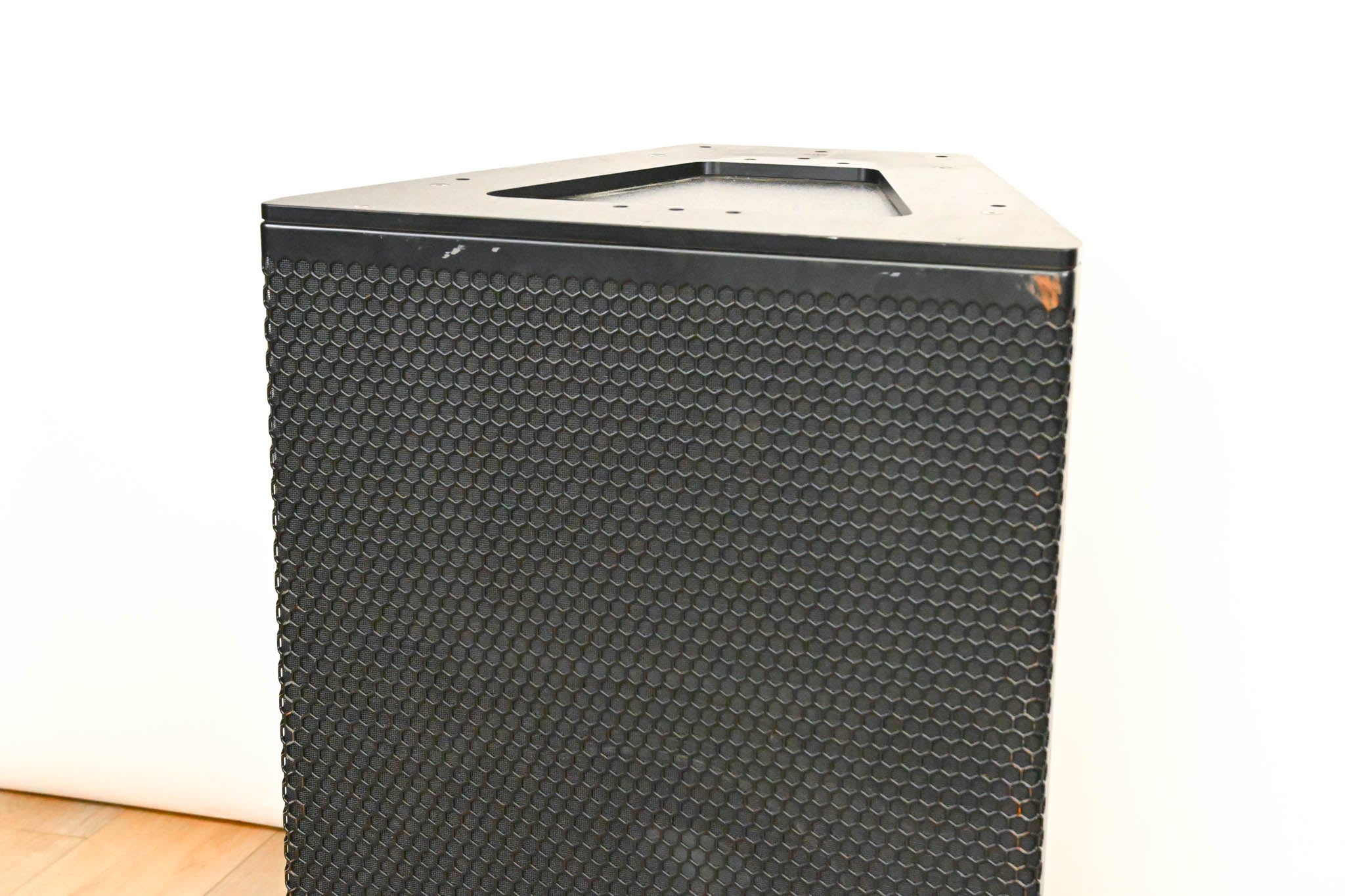 Meyer Sound UPQ-2P Active Narrow Coverage Loudspeaker