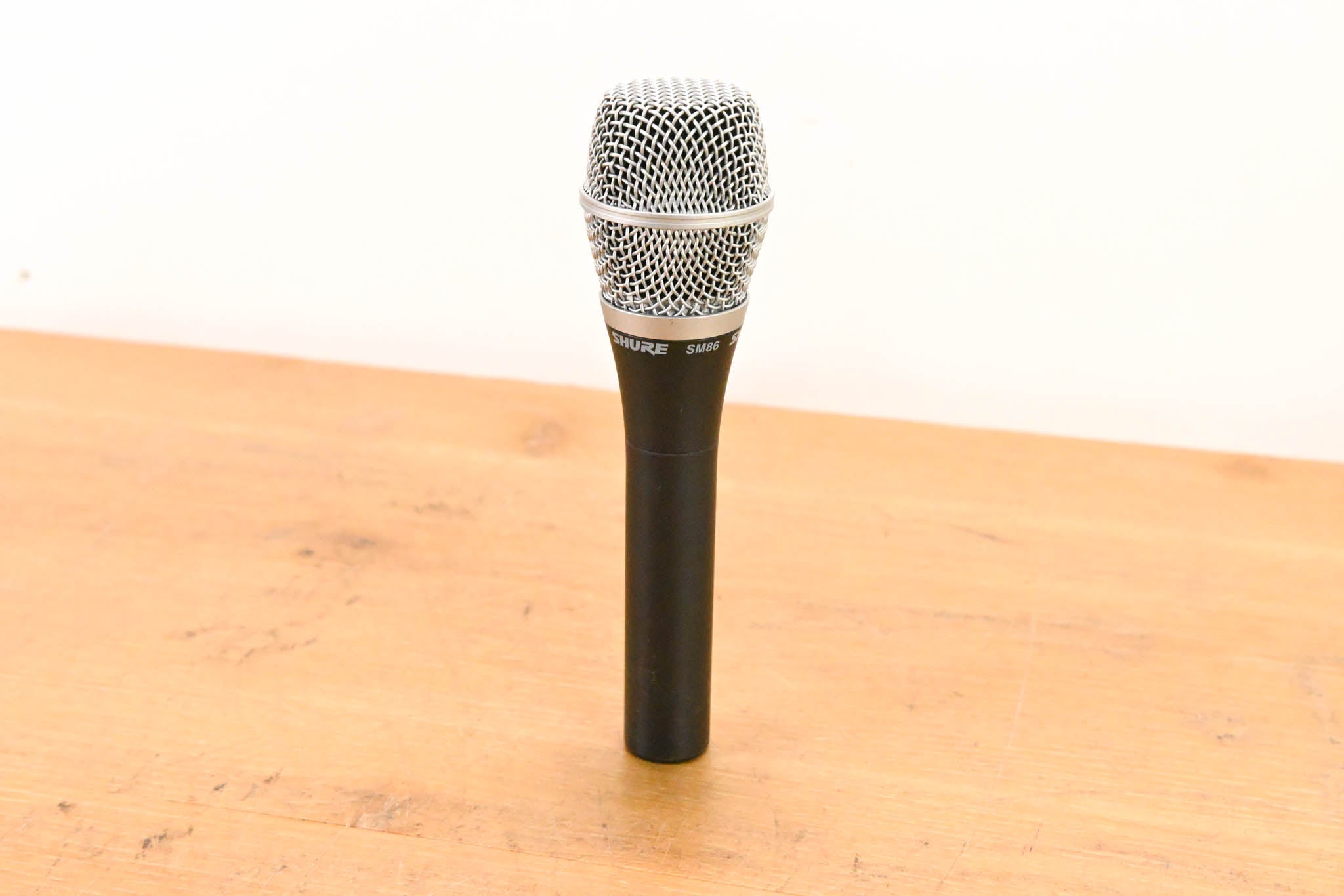 Shure SM86 Cardioid Condenser Handheld Vocal Microphone