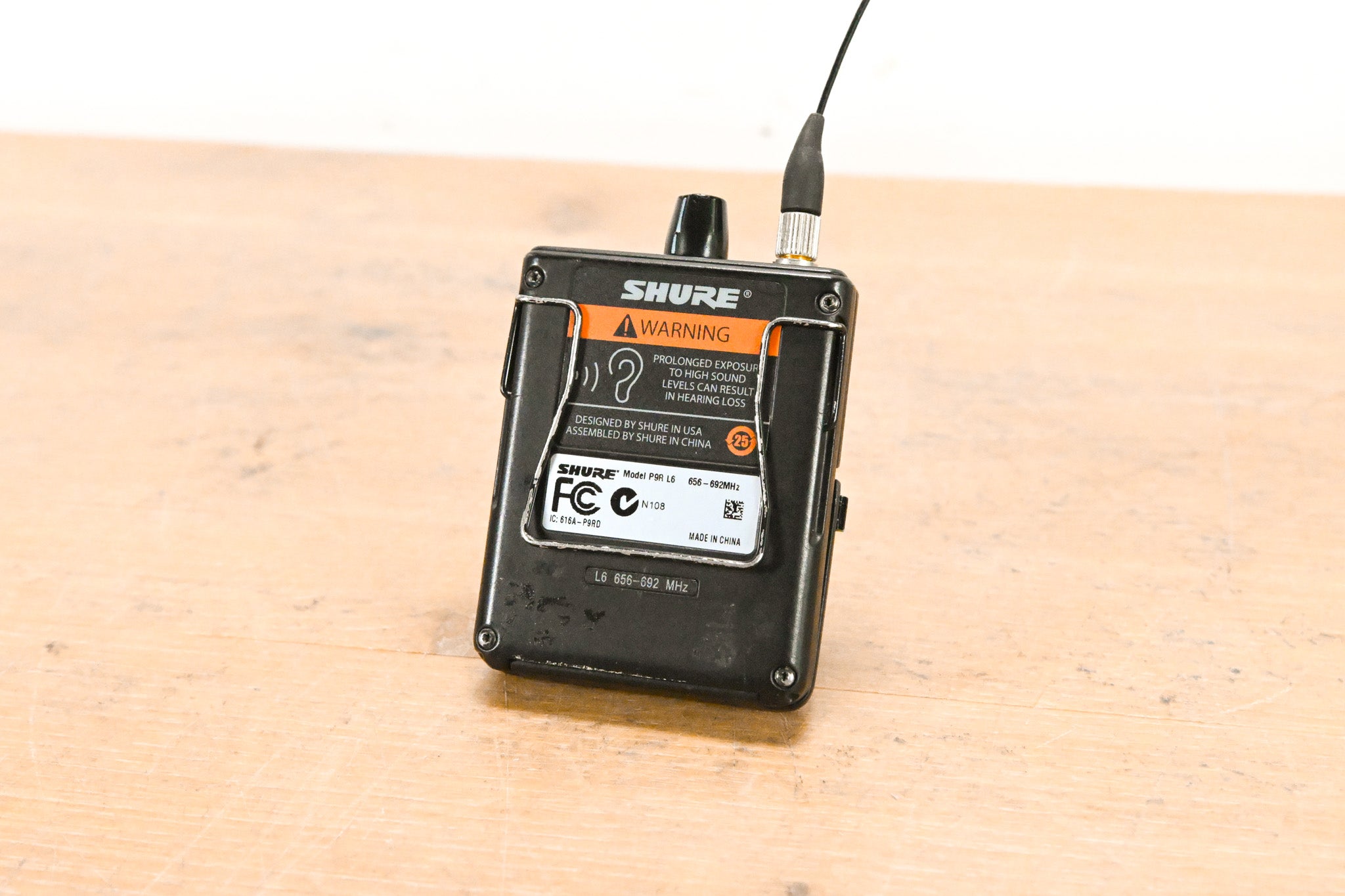 Shure PSM 900 Wireless IEM System L6 Band: 656-692 MHz (NO POWER SUPPLY)