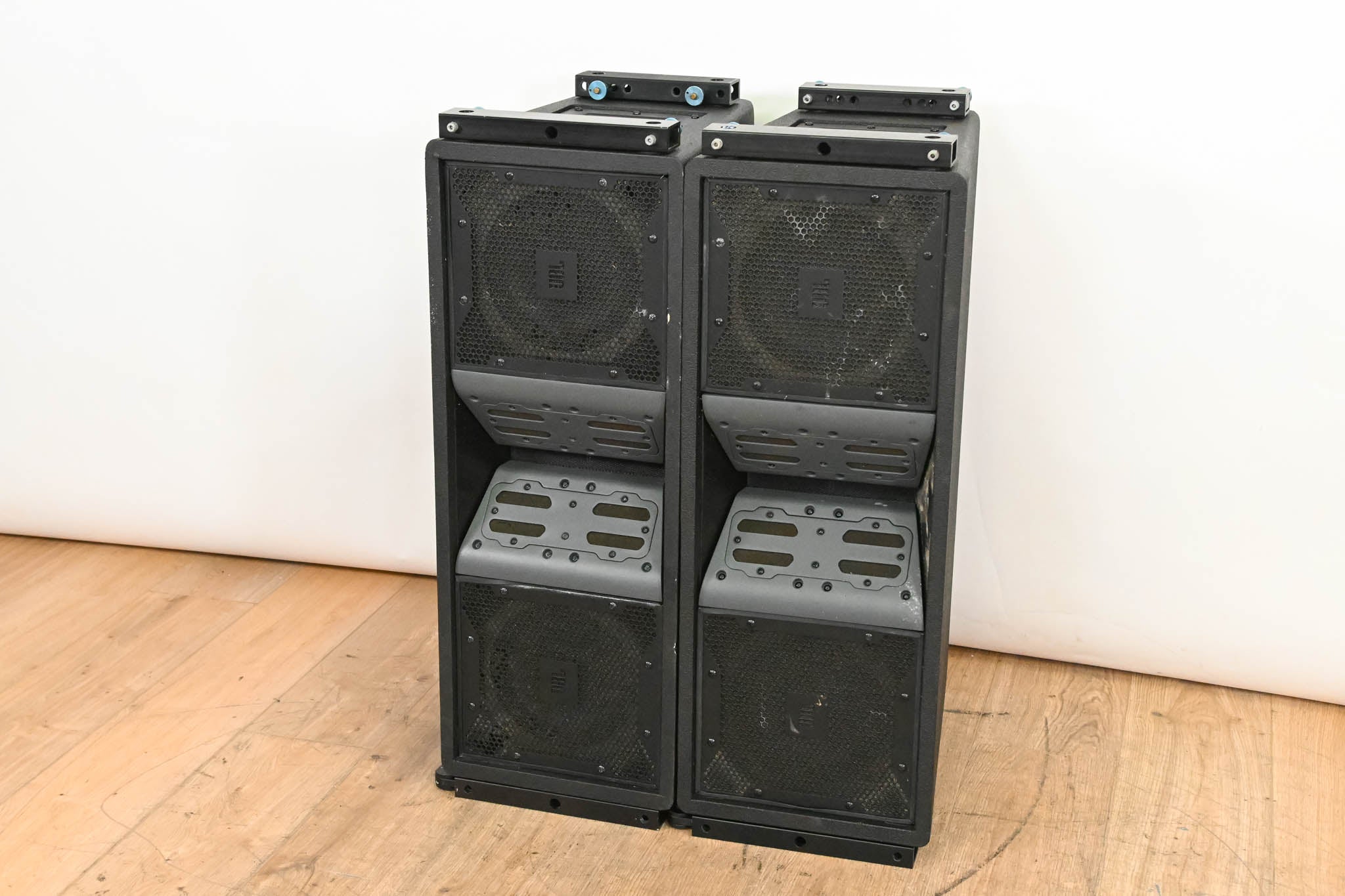 JBL VT4887 Compact Bi-Amplified 3-Way Line Array Element (PAIR)