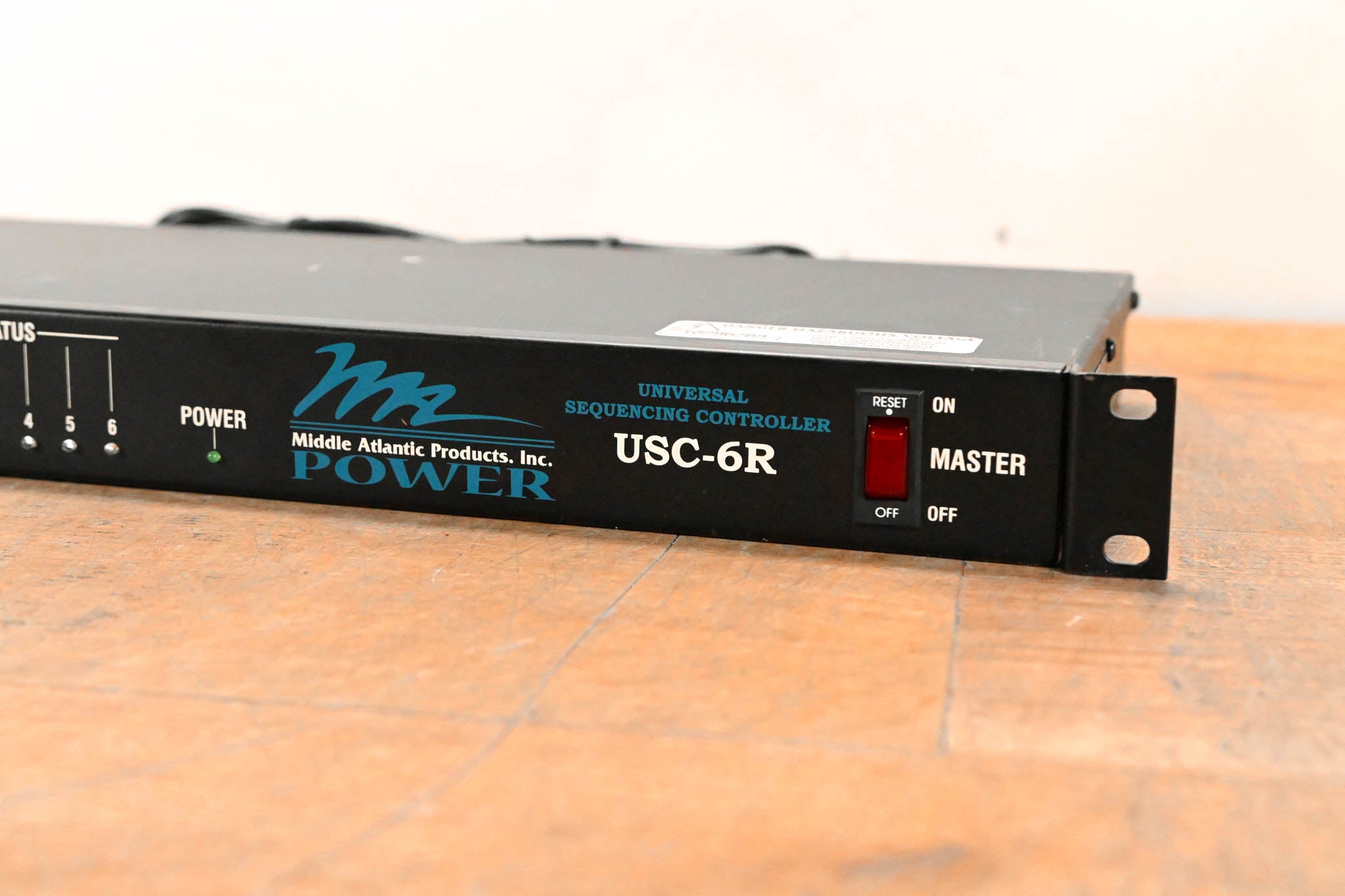Middle Atlantic USC-6R Power Sequencer Rackmount Power Conditioner