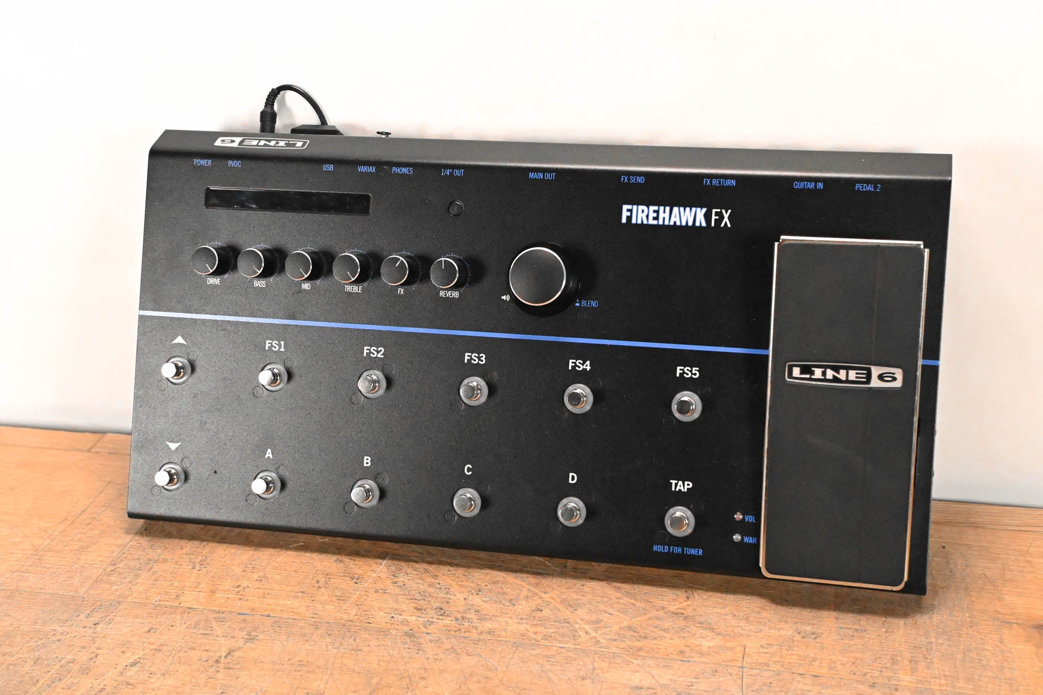 Line 6 Firehawk FX P29-1 Guitar Multi-Effects Floor Processor