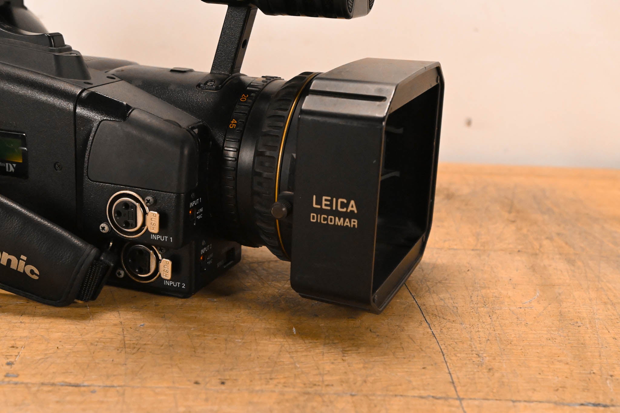 Panasonic AG-DVX100B 3-CCD Mini-DV Cinema Video Camcorder