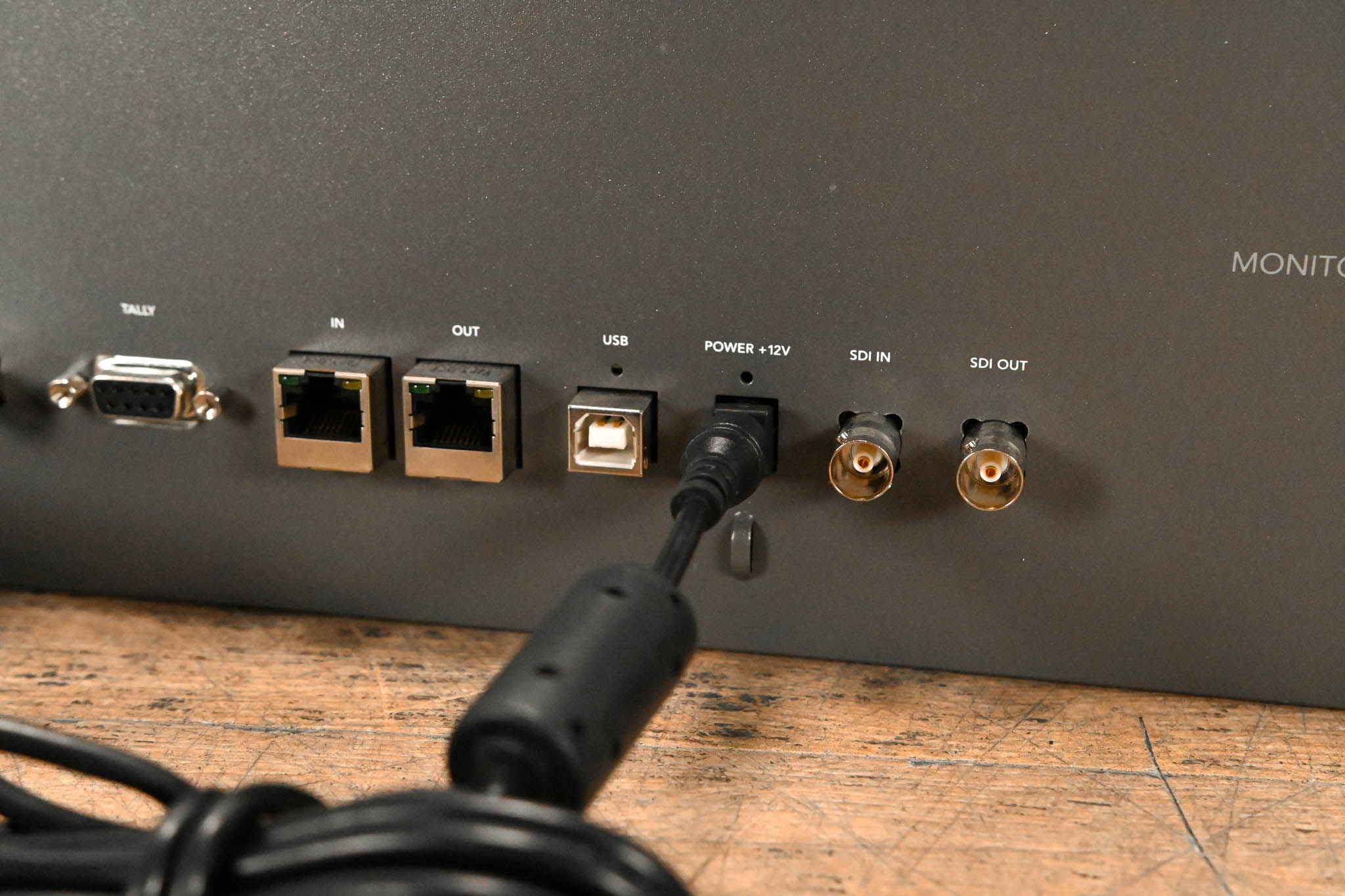 Blackmagic Design Smartview Duo 2 Dual 8" LCD Monitors